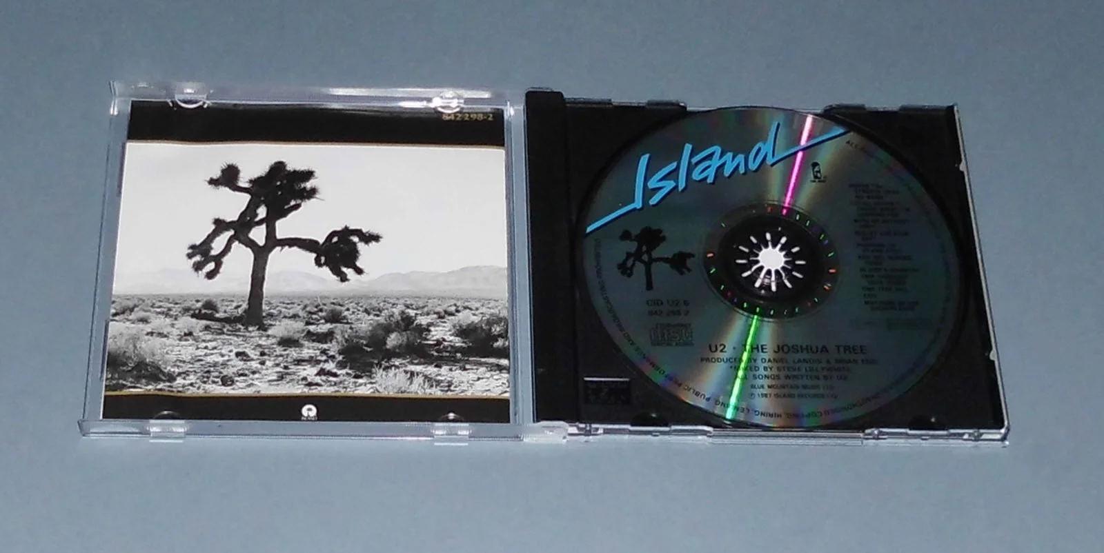 U2 - The Joshua Tree Autographed Signed CD Cover - RARE, image 2