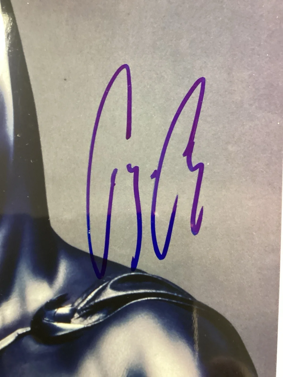 George Clooney — George Clooney Signed Photo 8x10 Batman ER Syriana Argo Oceans 11 Auto PSA/DNA, image 2