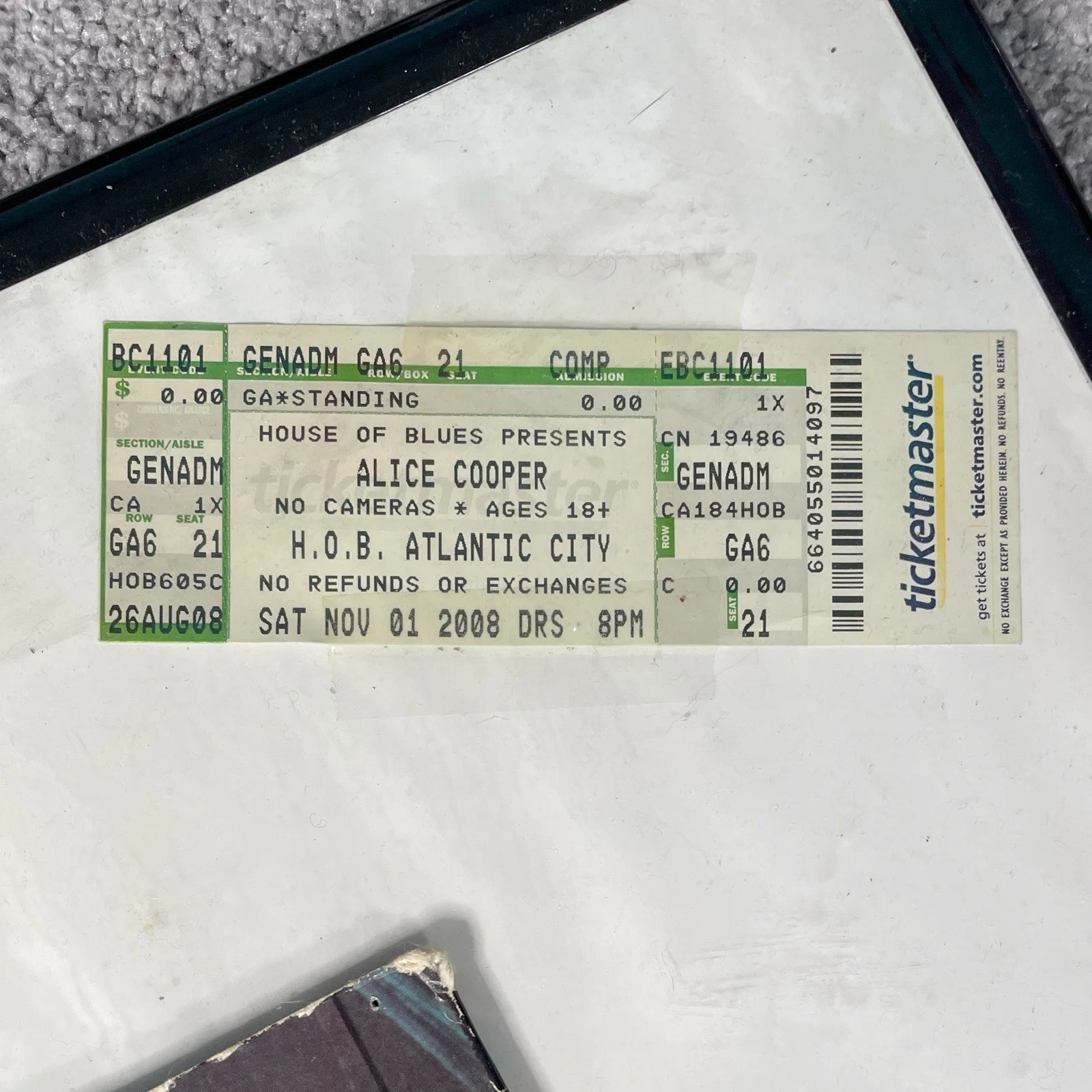 Alice Cooper From the Inside LP Hand Signed Autographed (2) Paper Concert Stubs, изображение 4