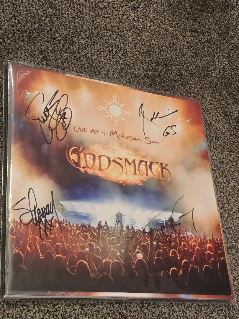 Godsmack Signed Live At Mohegan Sun 2LP Record! Brand New! Ships ASAP!, изображение 3