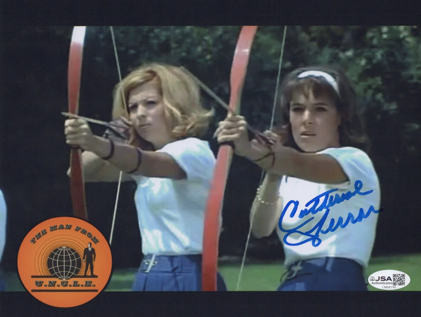 CATHERINE FERRAR — CATHERINE FERRAR Signed THE MAN FROM U.N.C.L.E. 8x10 Photo SUZY Autograph JSA