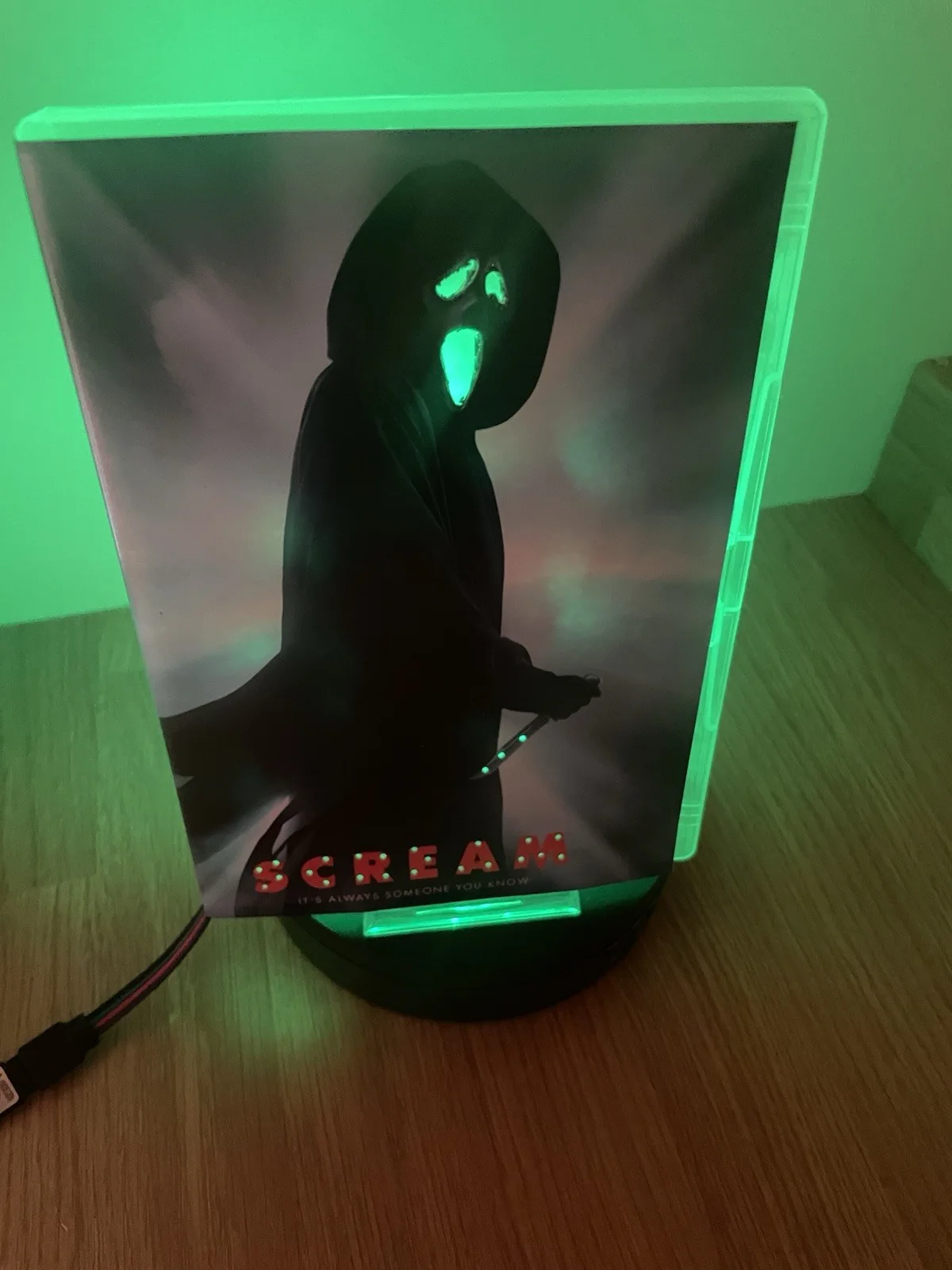 Scream Neon DVD Light, image 2