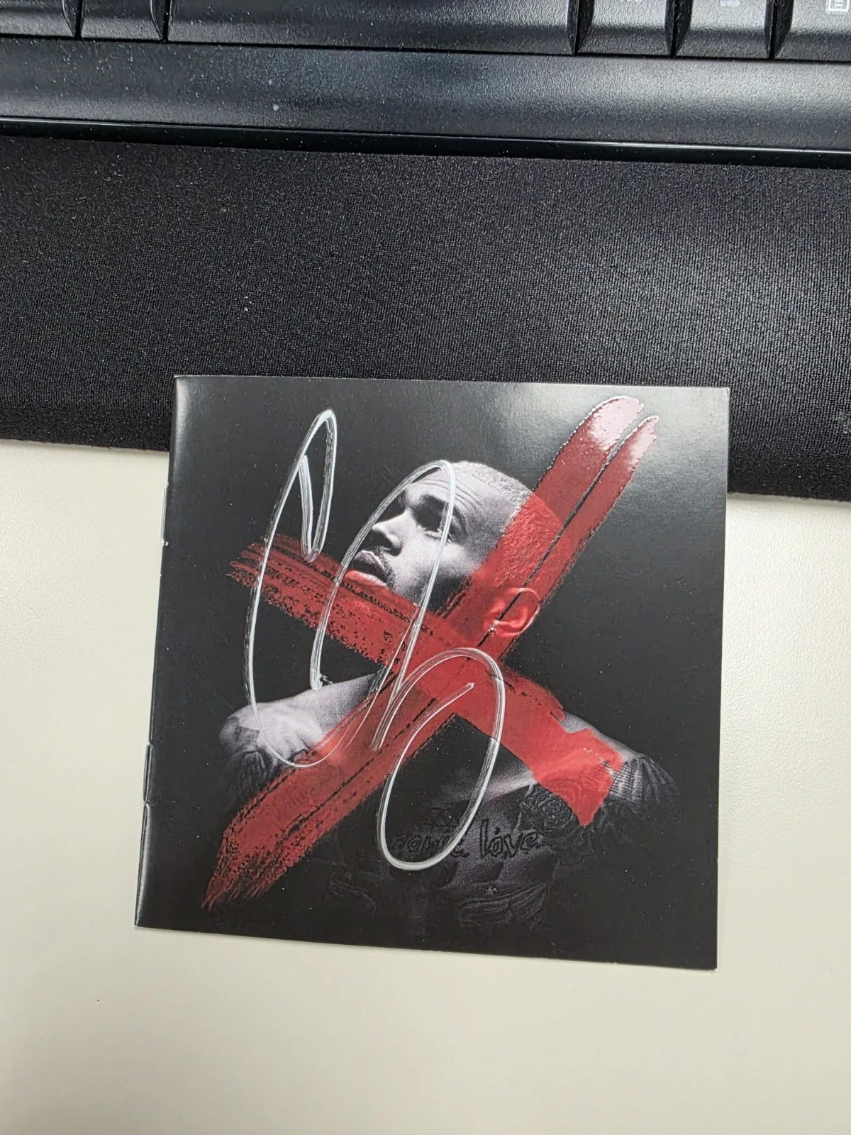 CHRIS BROWN - X - 2014 ALBUM - AUTOGRAPHED/SIGNED CD BOOKLET - NO Music Included, image 3