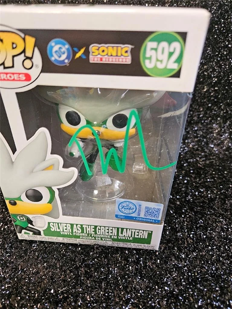 RYAN REYNOLDS — RYAN REYNOLDS SIGNED FUNKO POP 592 SONIC HEDGEHOG SILVER AS GREEN LANTERN W/ COA, изображение 3