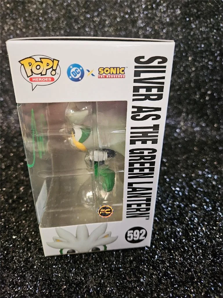 RYAN REYNOLDS — RYAN REYNOLDS SIGNED FUNKO POP 592 SONIC HEDGEHOG SILVER AS GREEN LANTERN W/ COA, изображение 4