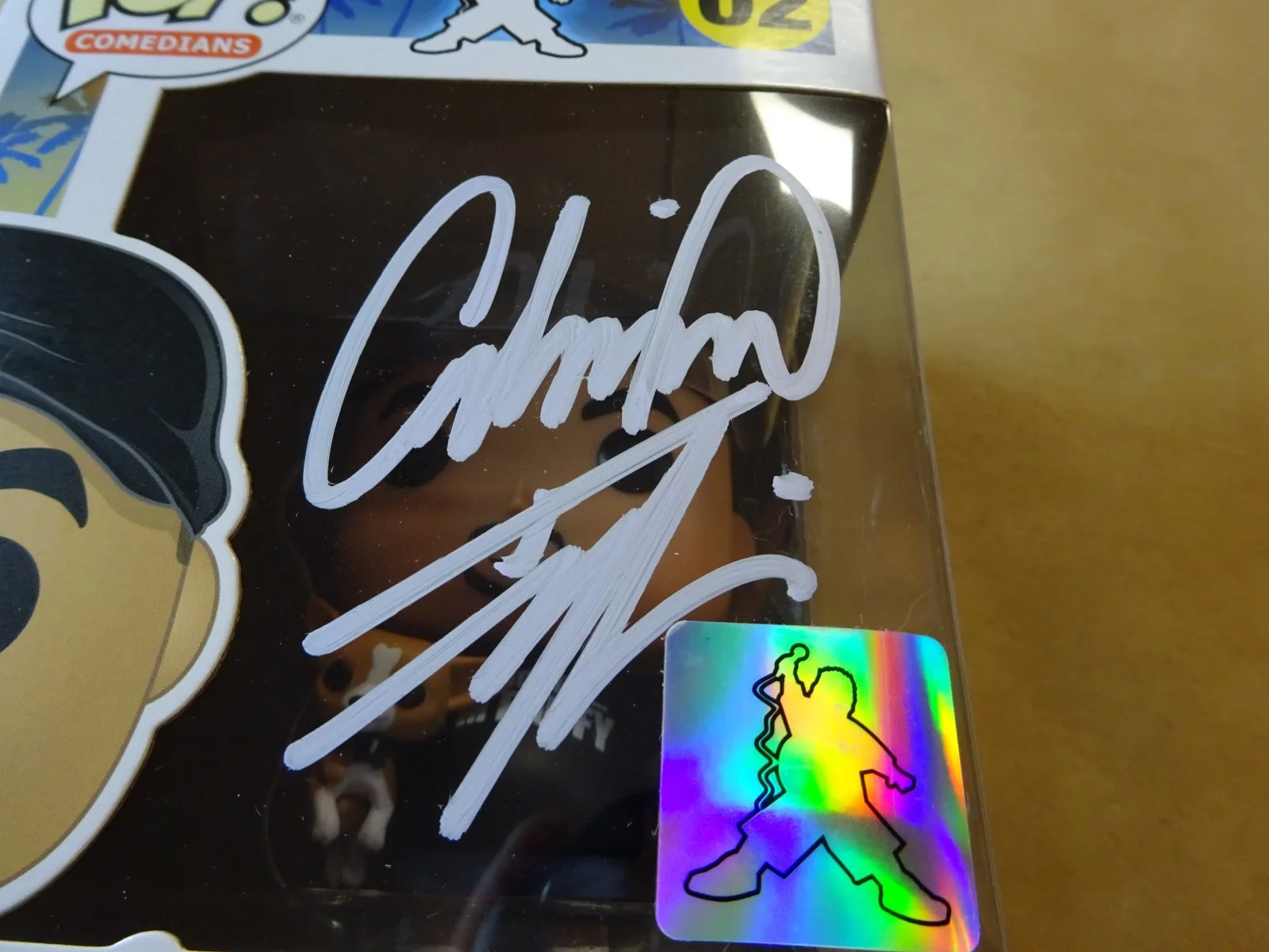 Gabriel Iglesias — Signed Gabriel Iglesias Autographed Fluffy & Dogs Funko Pop #02 Beckett BAS COA, image 4