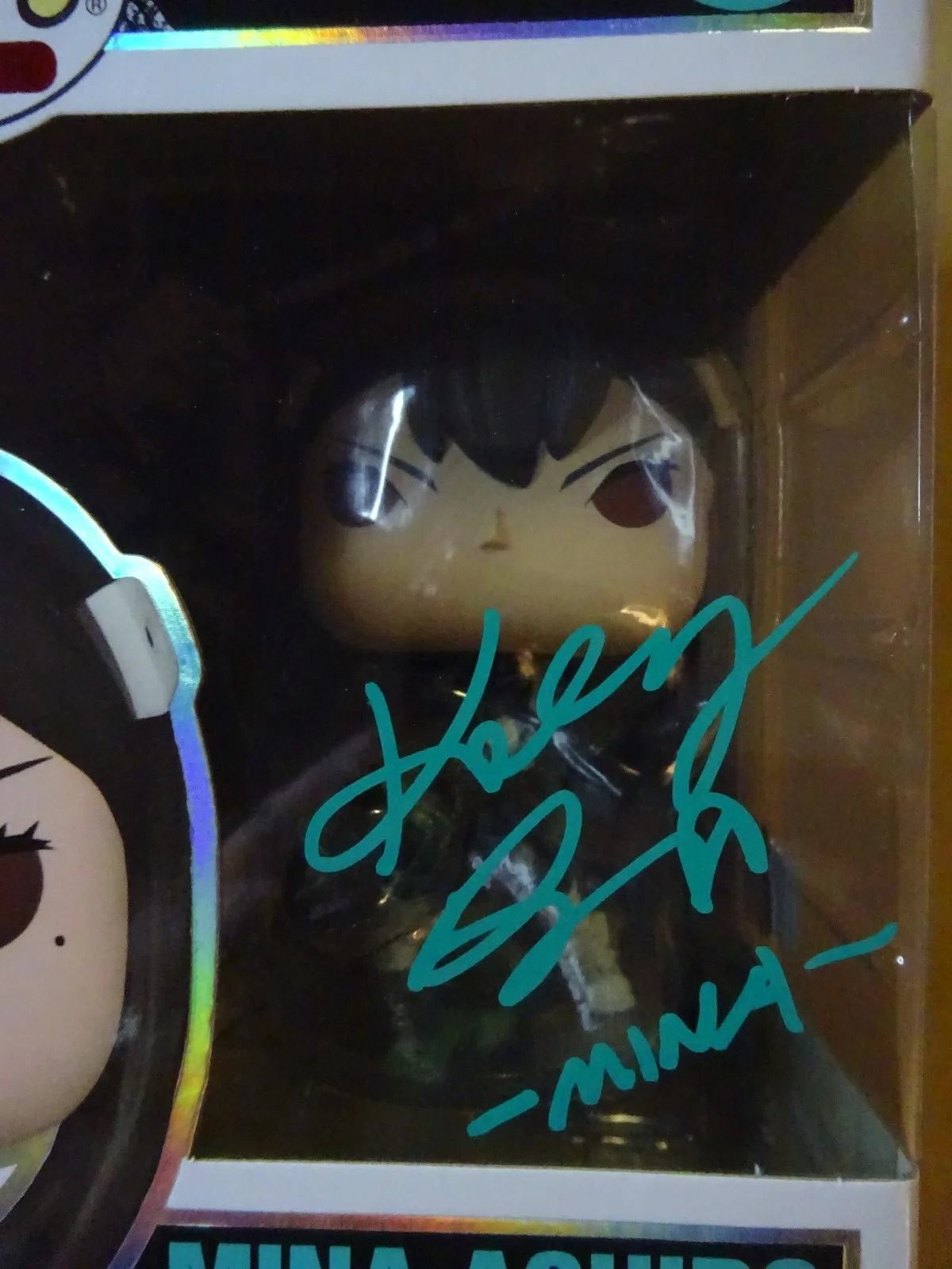 Katelyn Barr — Signed Katelyn Barr Autographed Kaiju No. 8 Mina Ashiro Funko Pop OCCM COA, изображение 3
