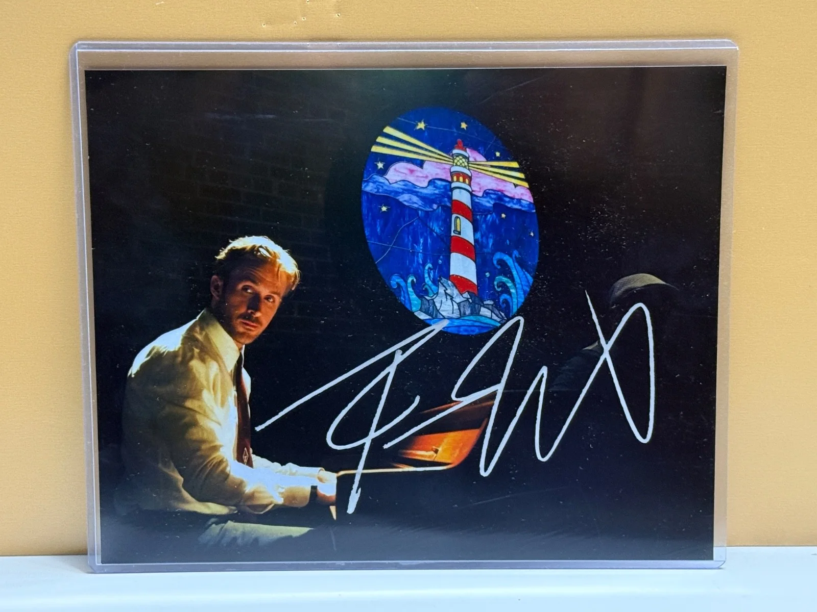 RYAN GOSLING — SIGNED LA LA LAND Piano Photo with COA - Slipcover - Ships FREE