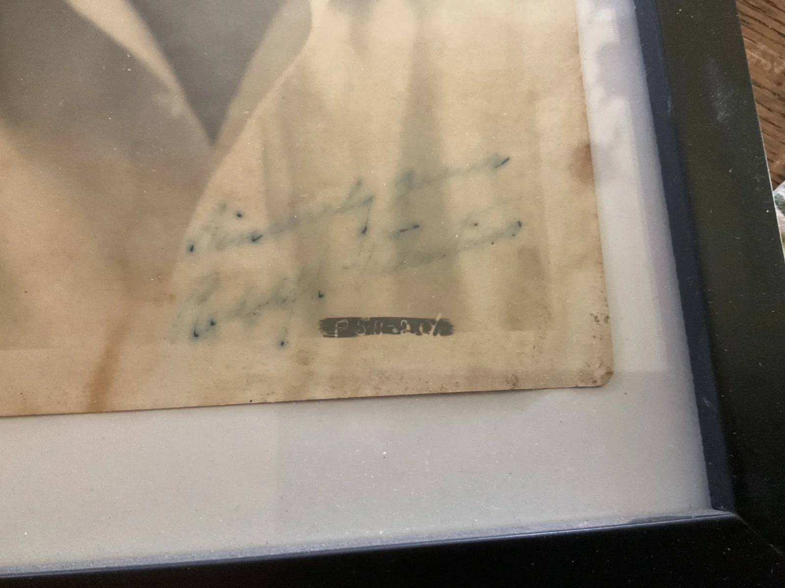 K205) Rudolph Valentino 1920s Hand Signed Autograph Vintage Hollywood Photograph, изображение 4
