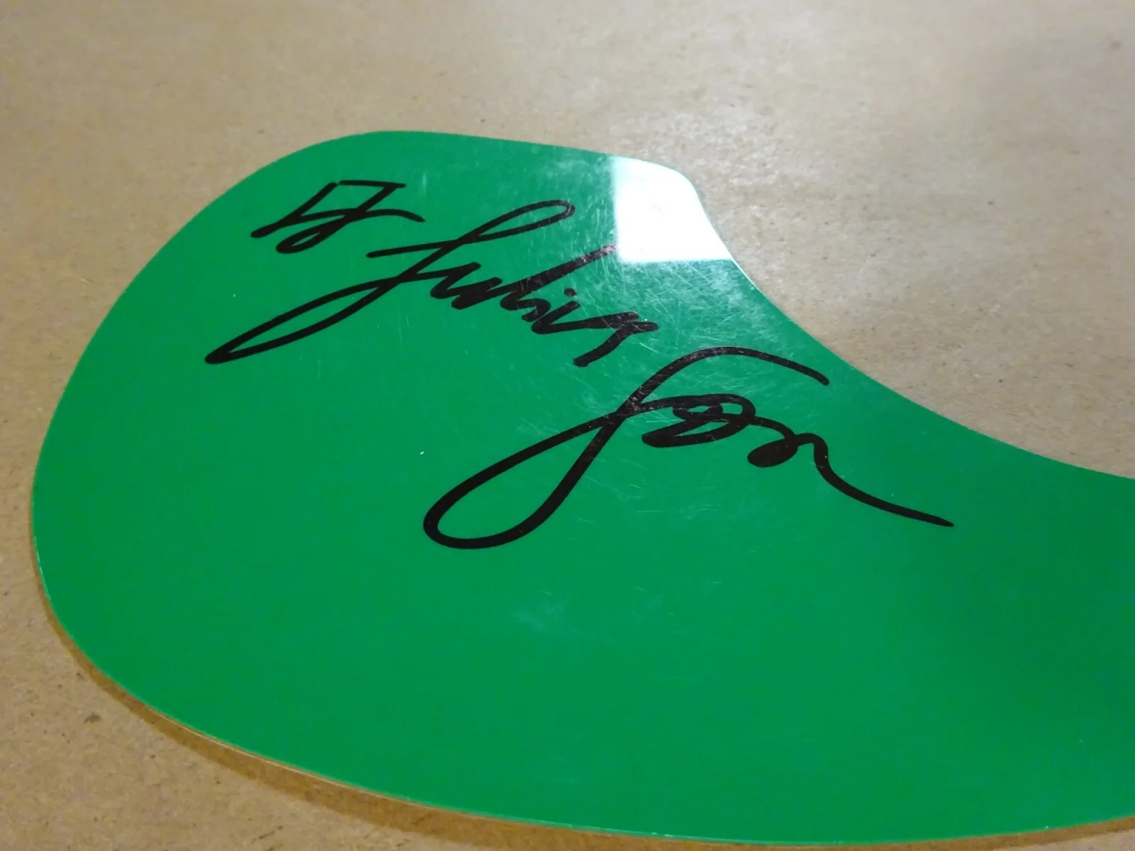 Signed JJ JOKULL JULIUSSON - KALEO - Acoustic Guitar Pick Guard BECKETT BAS COA, image 3