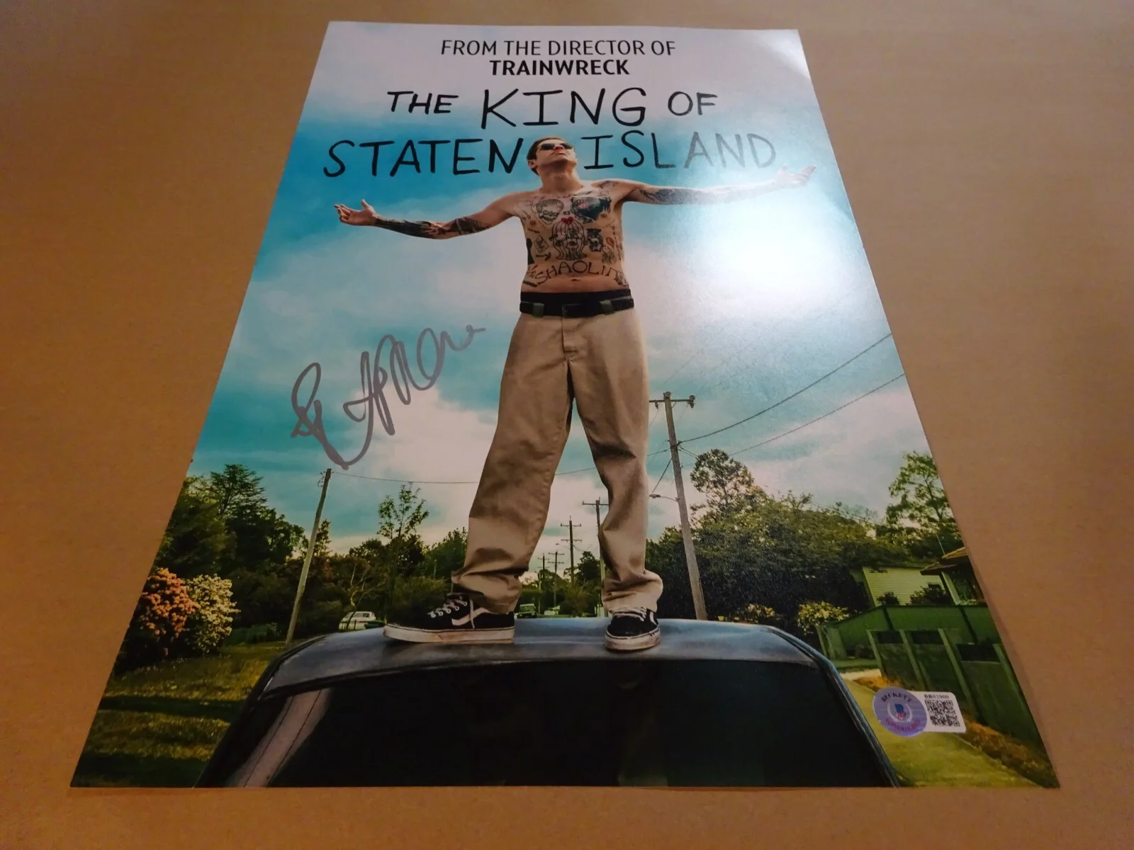 Pete Davidson — Signed PETE DAVIDSON Autographed THE KING OF STATEN ISLAND 11"x17" Photo BAS COA, изображение 3