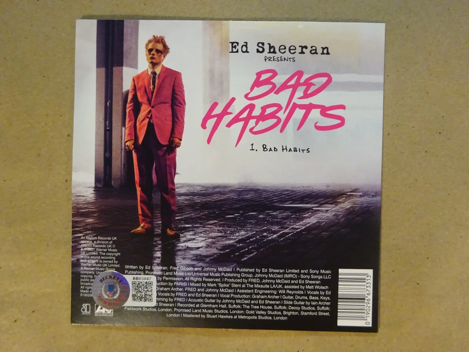 Autographed ED SHEERAN Signed BAD HABITS SINGLE CD BECKETT BAS COA, image 5
