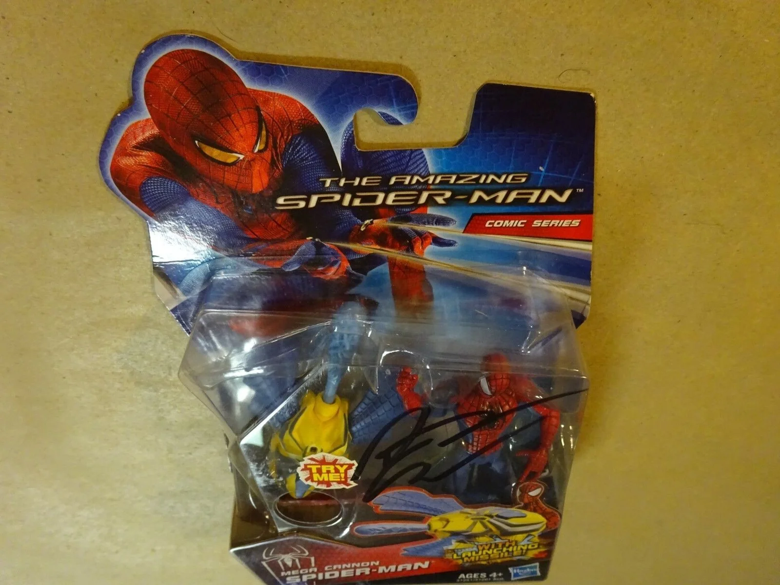 Andrew Garfield — Signed Andrew Garfield Autographed Spider-Man Toy / Figure Beckett COA BAS, image 5