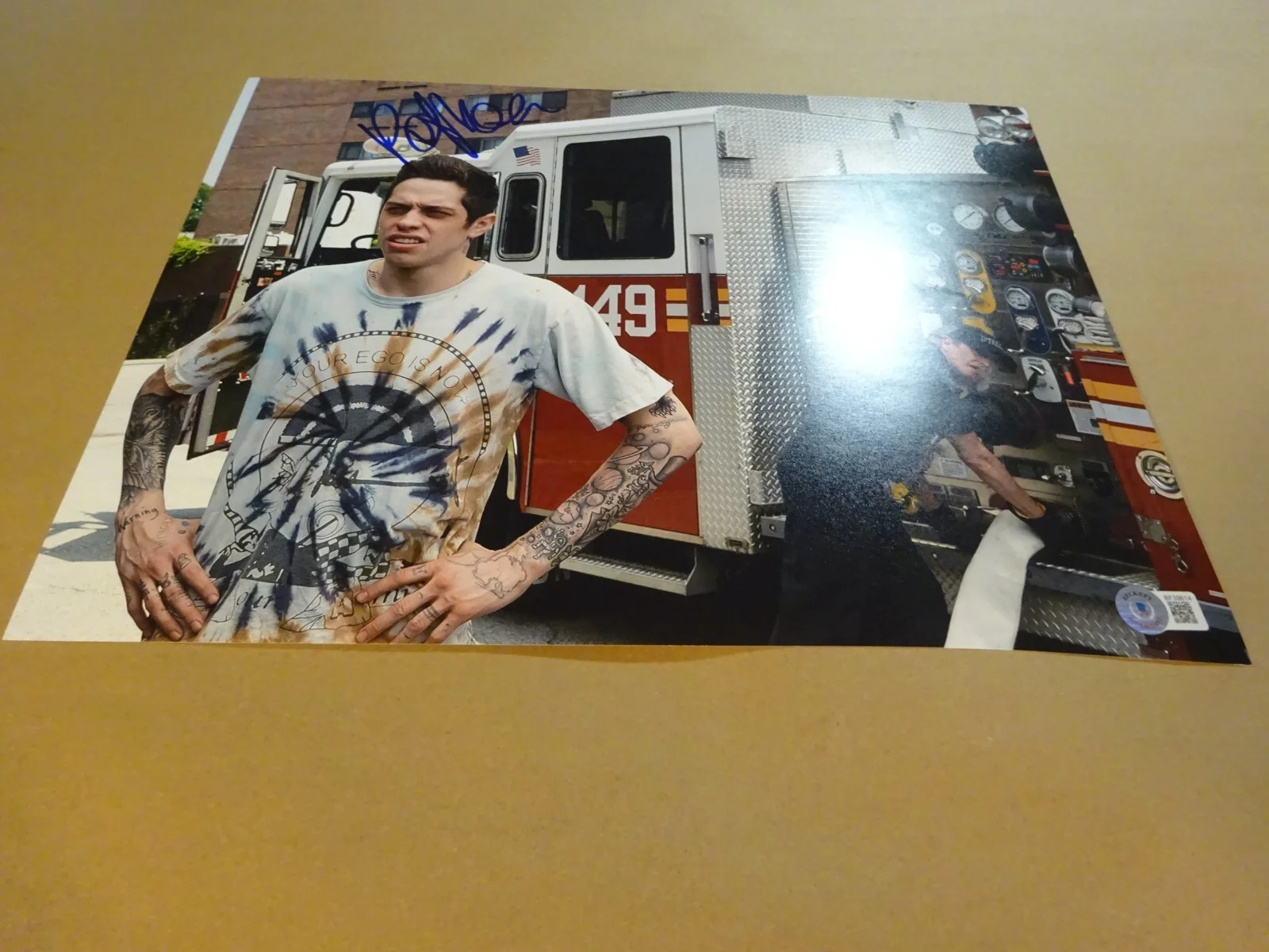 Pete Davidson — Signed PETE DAVIDSON Autographed Photo The King Of Staten Island 11X14 BAS COA, изображение 2