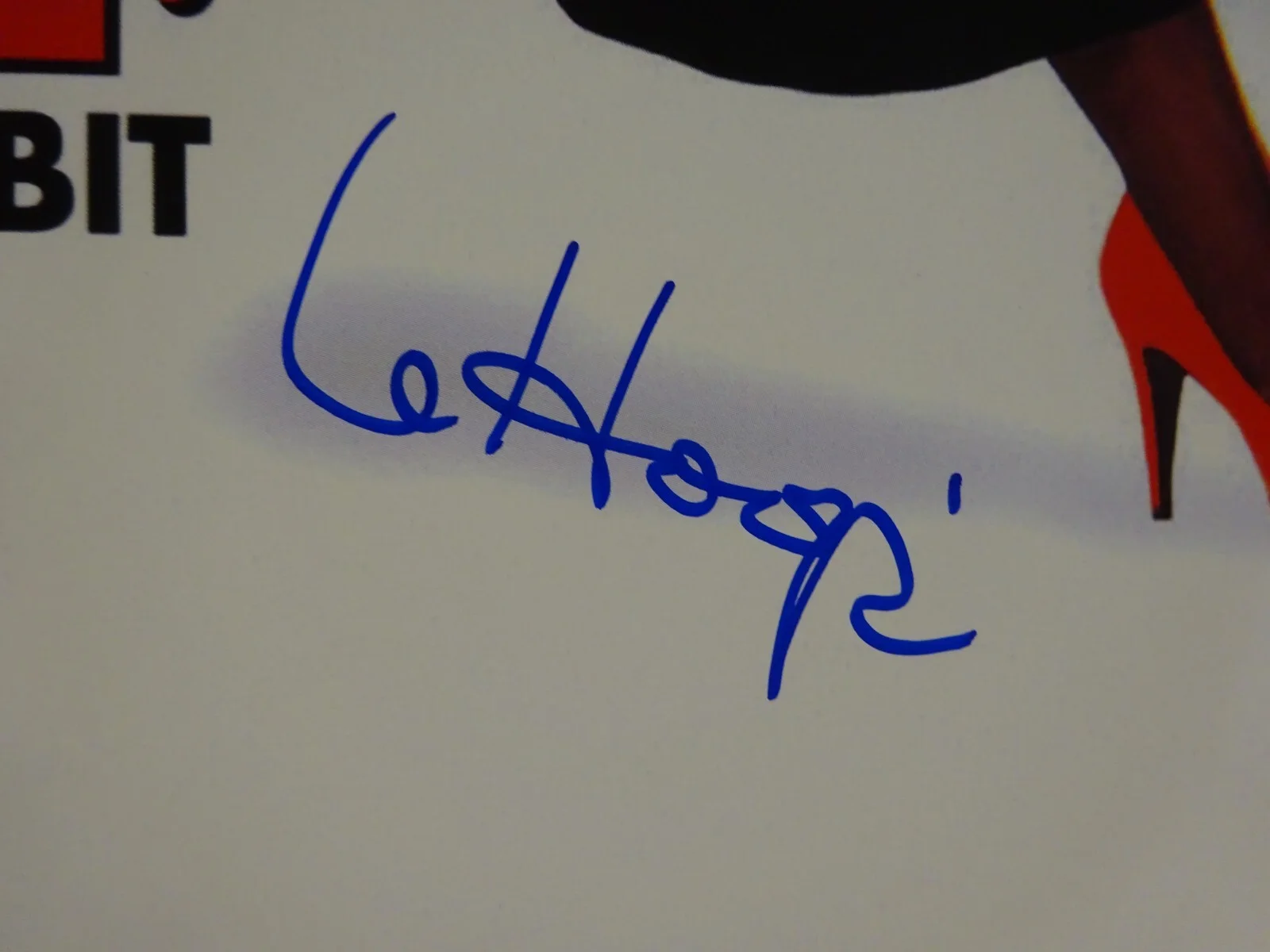 Whoopi Goldberg — Signed WHOOPI GOLDBERG Autographed SISTER ACT 2 11"x17" Photo Beckett BAS COA, изображение 3
