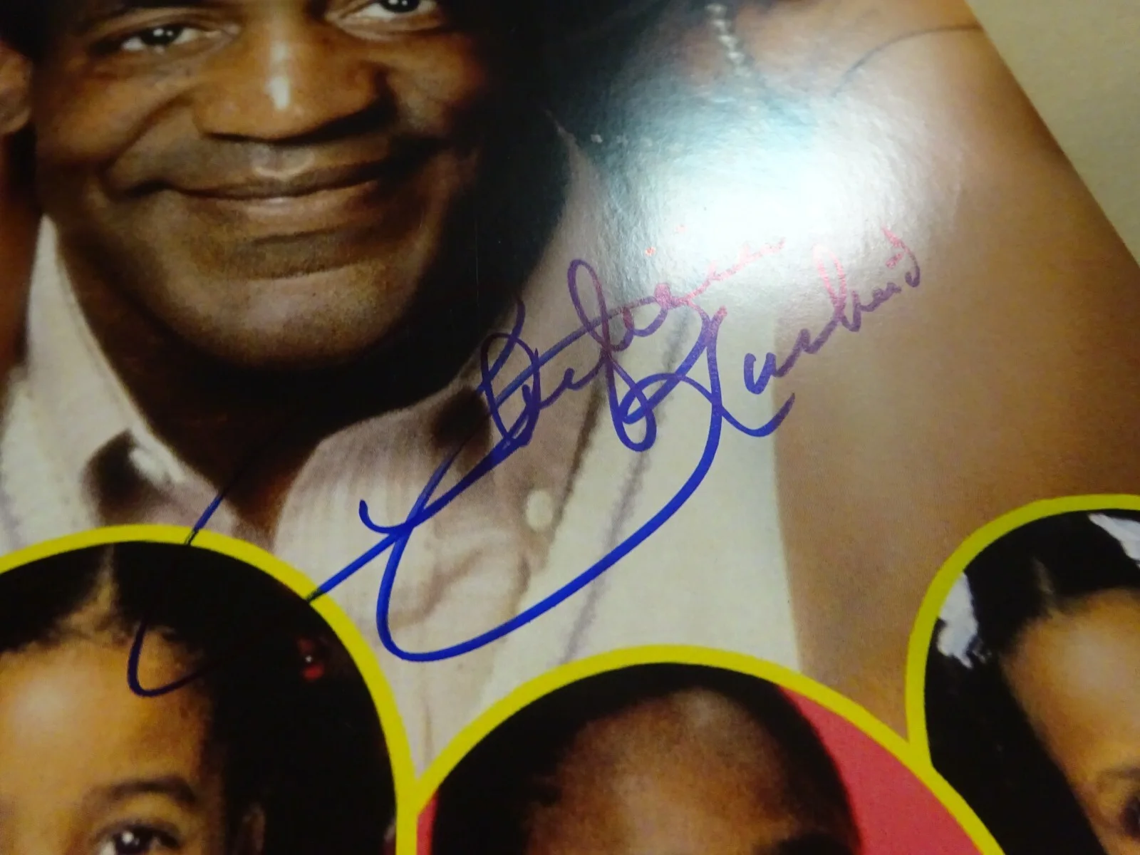 Phylicia Rashad — Signed PHYLICIA RASHAD Autographed The Cosby Show 11"x17" Photo Beckett BAS COA, изображение 4