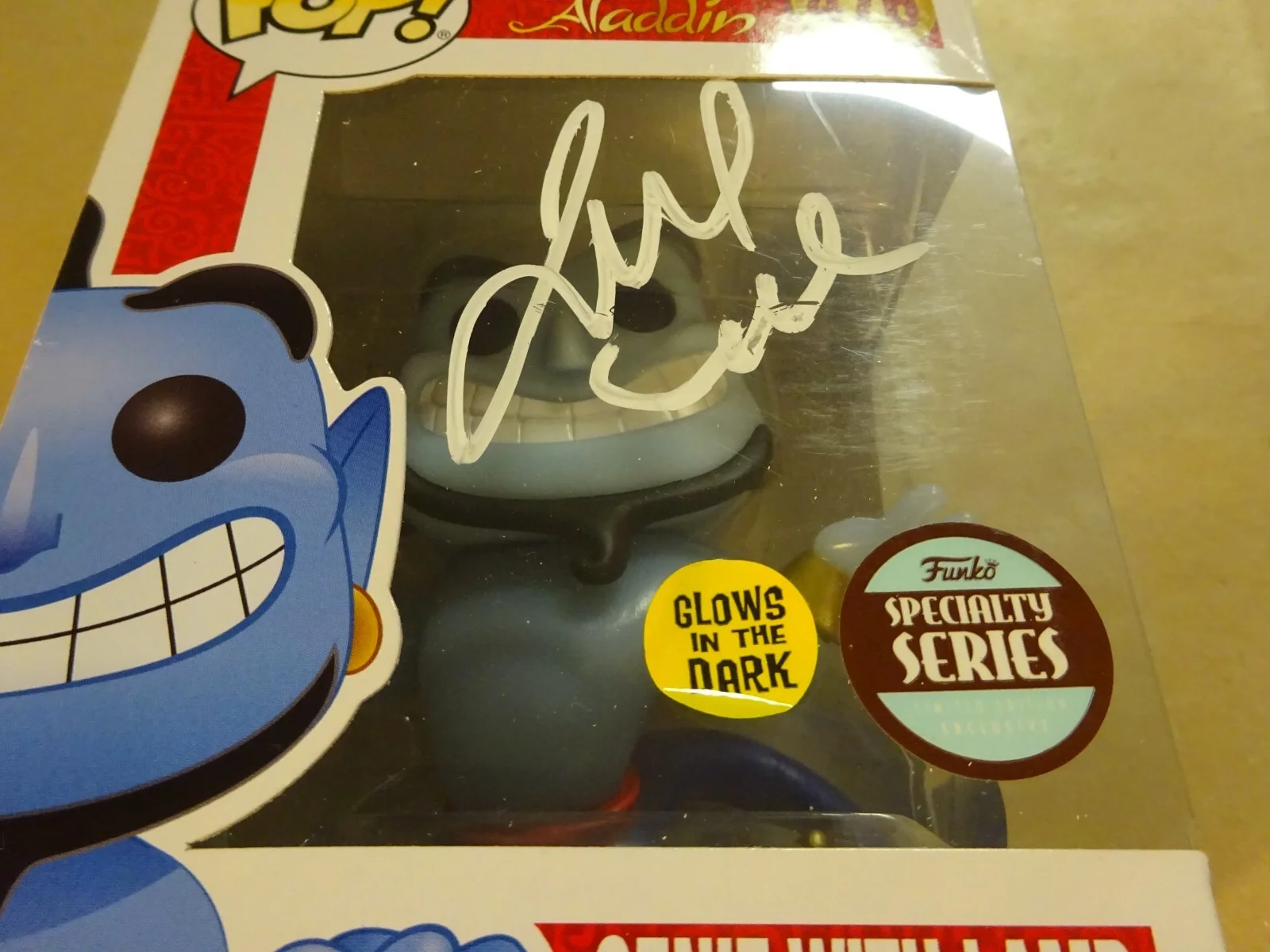 James Monroe Iglehart — Autographed JAMES MONROE IGLEHART Signed ALADDIN GENIE #476 FUNKO POP BAS COA, изображение 3