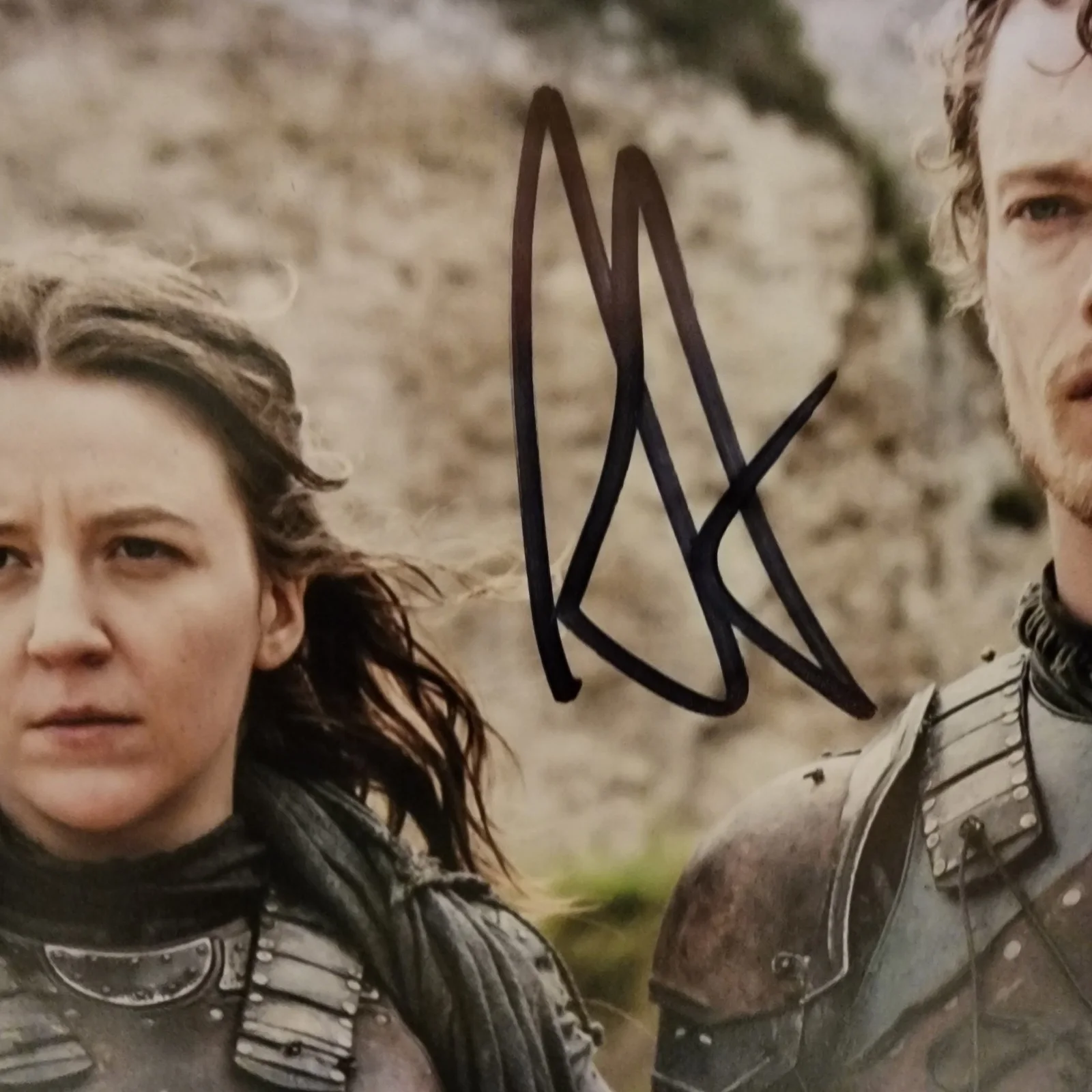 Alfie Allen — Alfie Allen Signed Autographed 8x10 Photo Theon Greyjoy Game of Thrones JSA COA, изображение 2