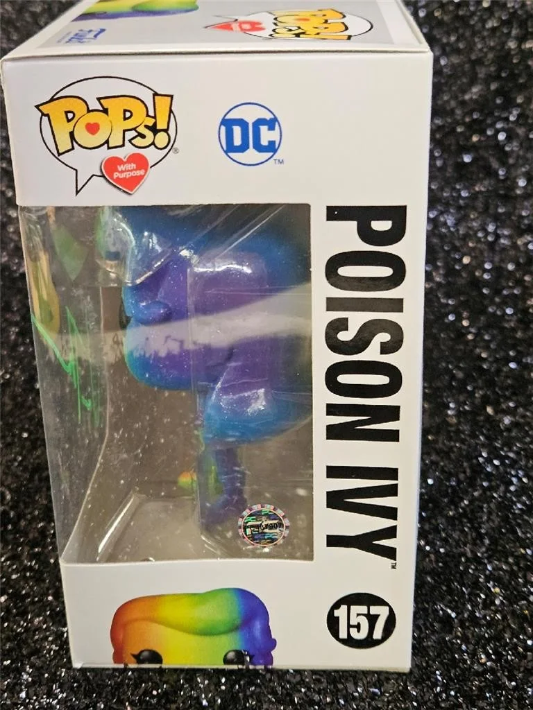 UMA THURMAN — UMA THURMAN POISON IVY HAND SIGNED AUTOGRAPHED FUNKO POP! 157 PRIDE BATMAN COA, изображение 5