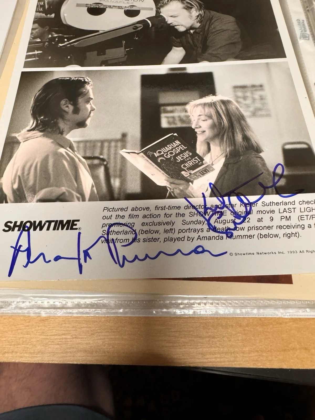 Kiefer Sutherland And Amanda Plummer Duos Signed 8x10 Photos. Last Night, изображение 2