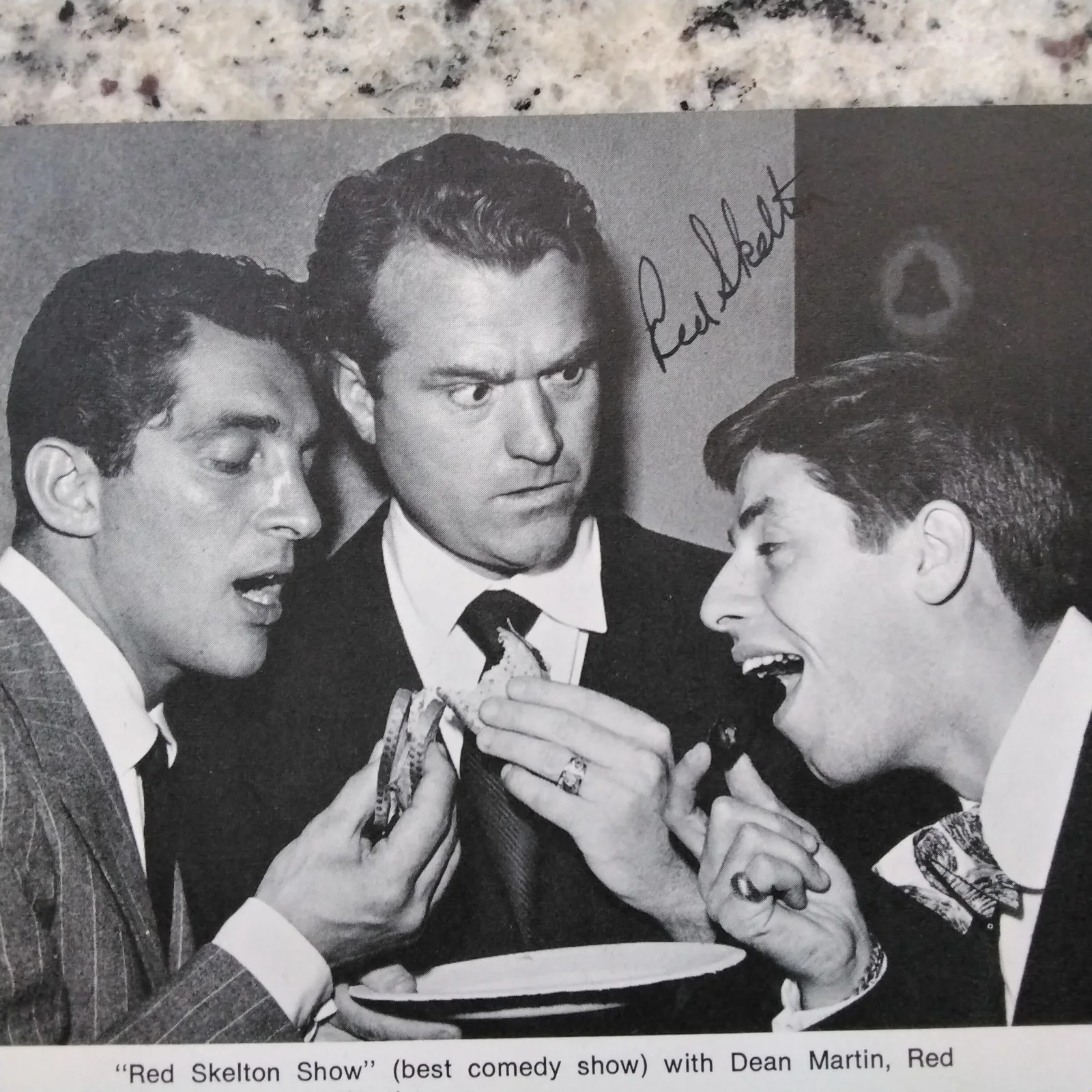 Red Skelton SIGNED Photo 40s Movie TV Actor MGM Comedy DuBarry Was a Lady Clowns, изображение 2