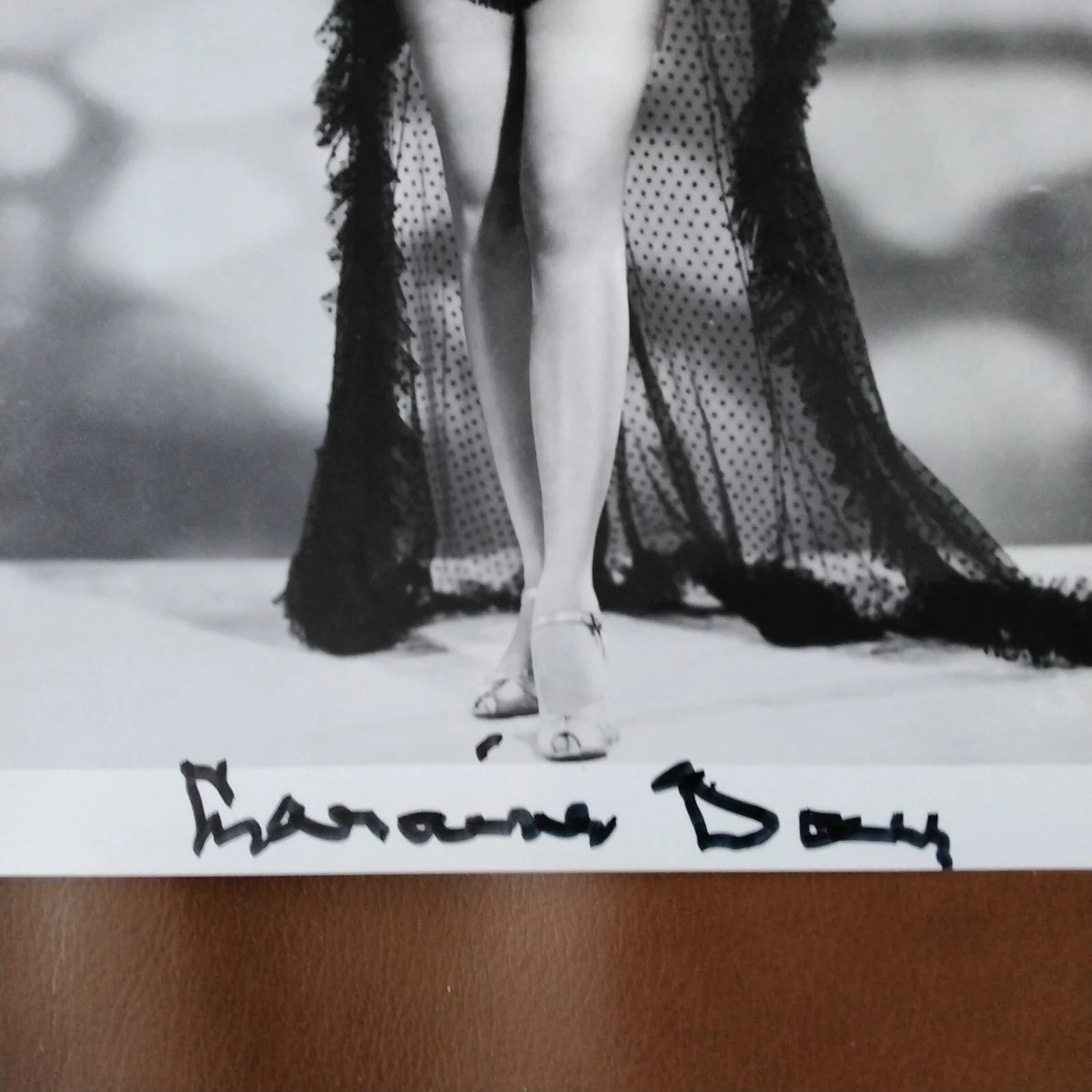Laraine Day SIGNED Photo 40s Movie TV Actress Hitchcock Dr Kildare Baseball Sexy, изображение 3