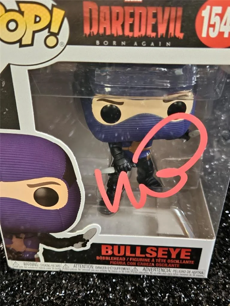 ANDY SAMBERG — WILSON BETHEL HAND SIGNED AUTOGRAPHED FUNKO POP! 1546 DAREDEVIL BULLSEYE W/ COA, изображение 2