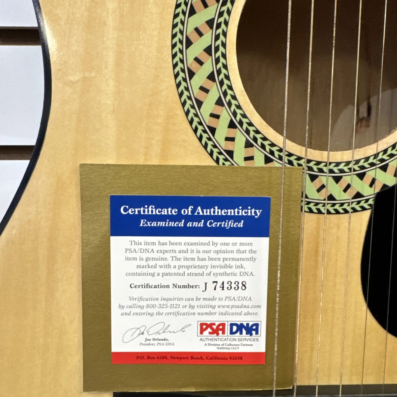 Miley Cyrus Autographed Guitar. PSA/DNA Certified., image 2