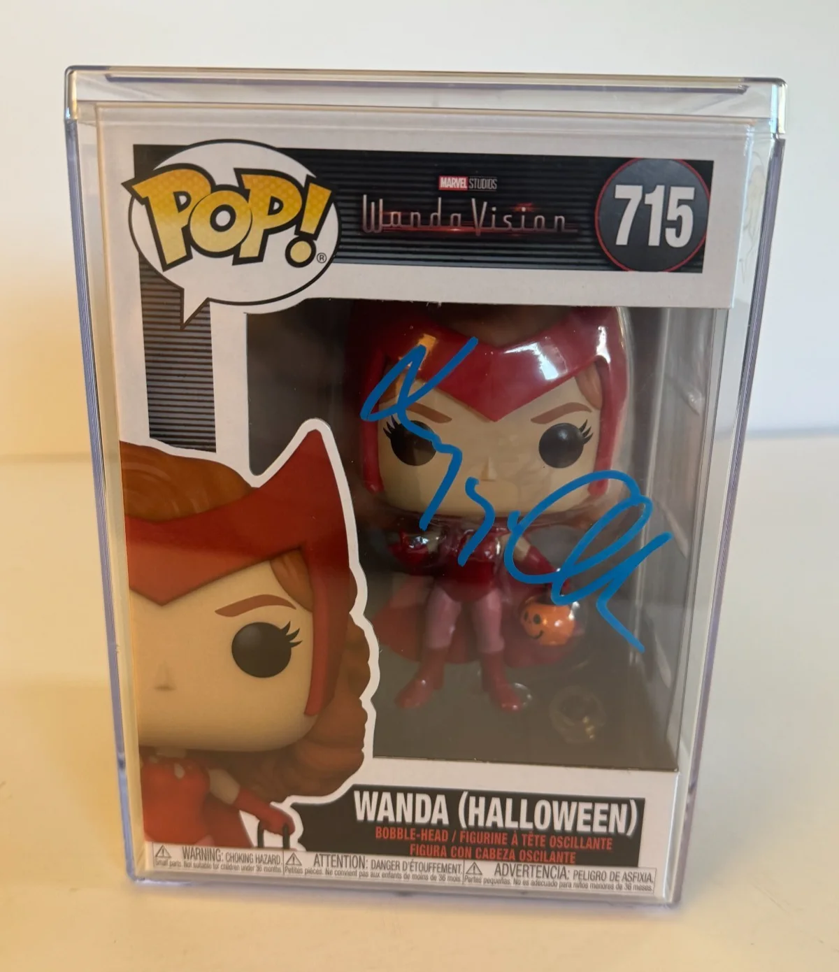 Elizabeth Olsen — Elizabeth Olsen Signed Wandavision Funko #715 Wanda Halloween Beckett COA