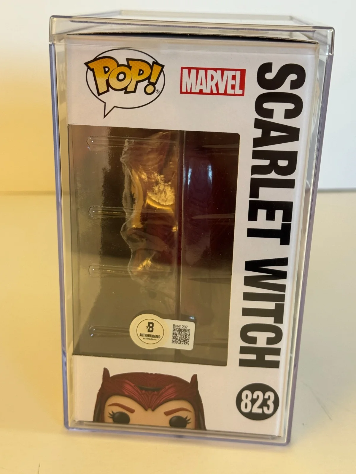 Elizabeth Olsen — Elizabeth Olsen Signed Scarlet Witch Wandavision Funko 823 Beckett COA, image 2
