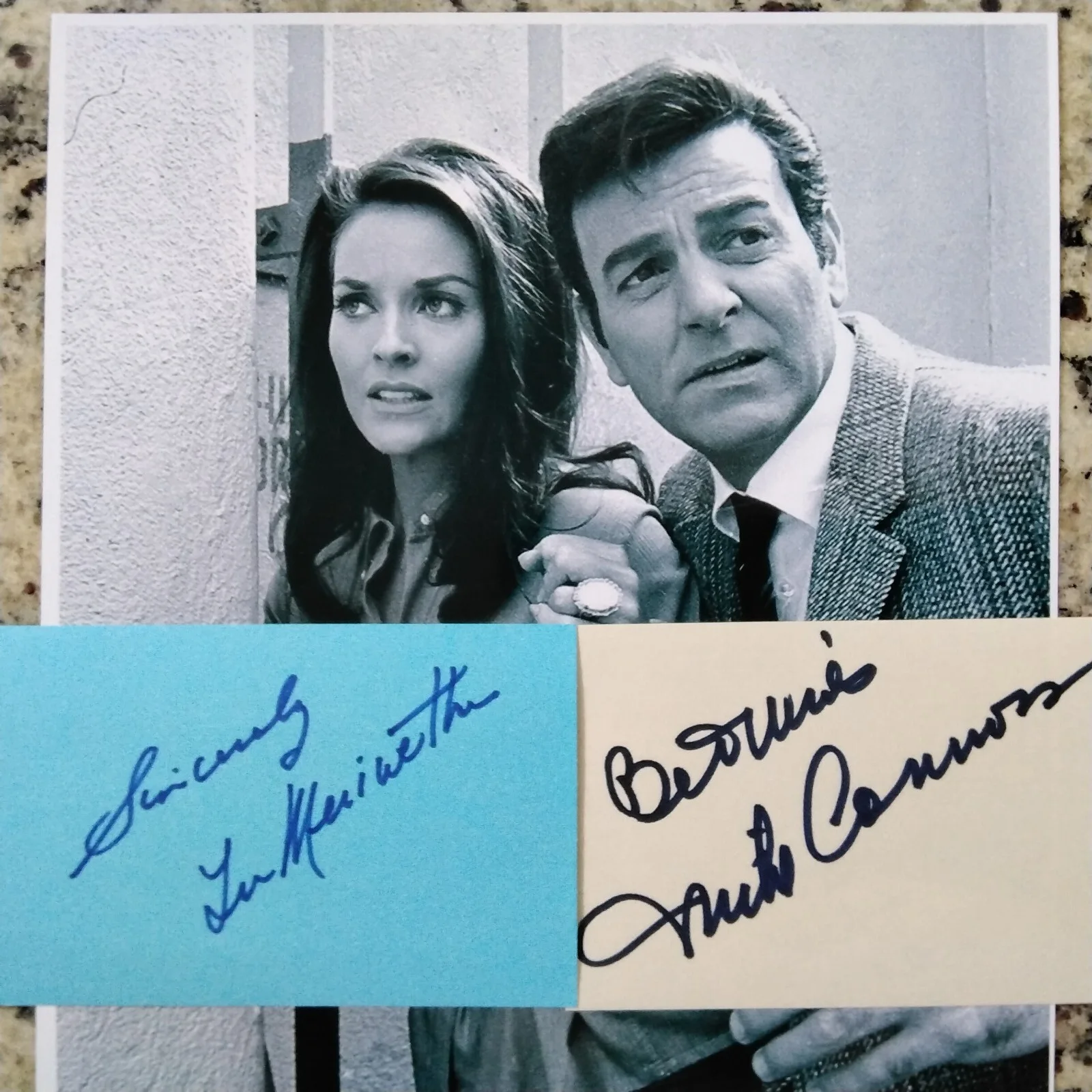 Lee Meriwether & Mike Connors SIGNED Cards Photo Movie TV Actors Mannix Batman, изображение 2