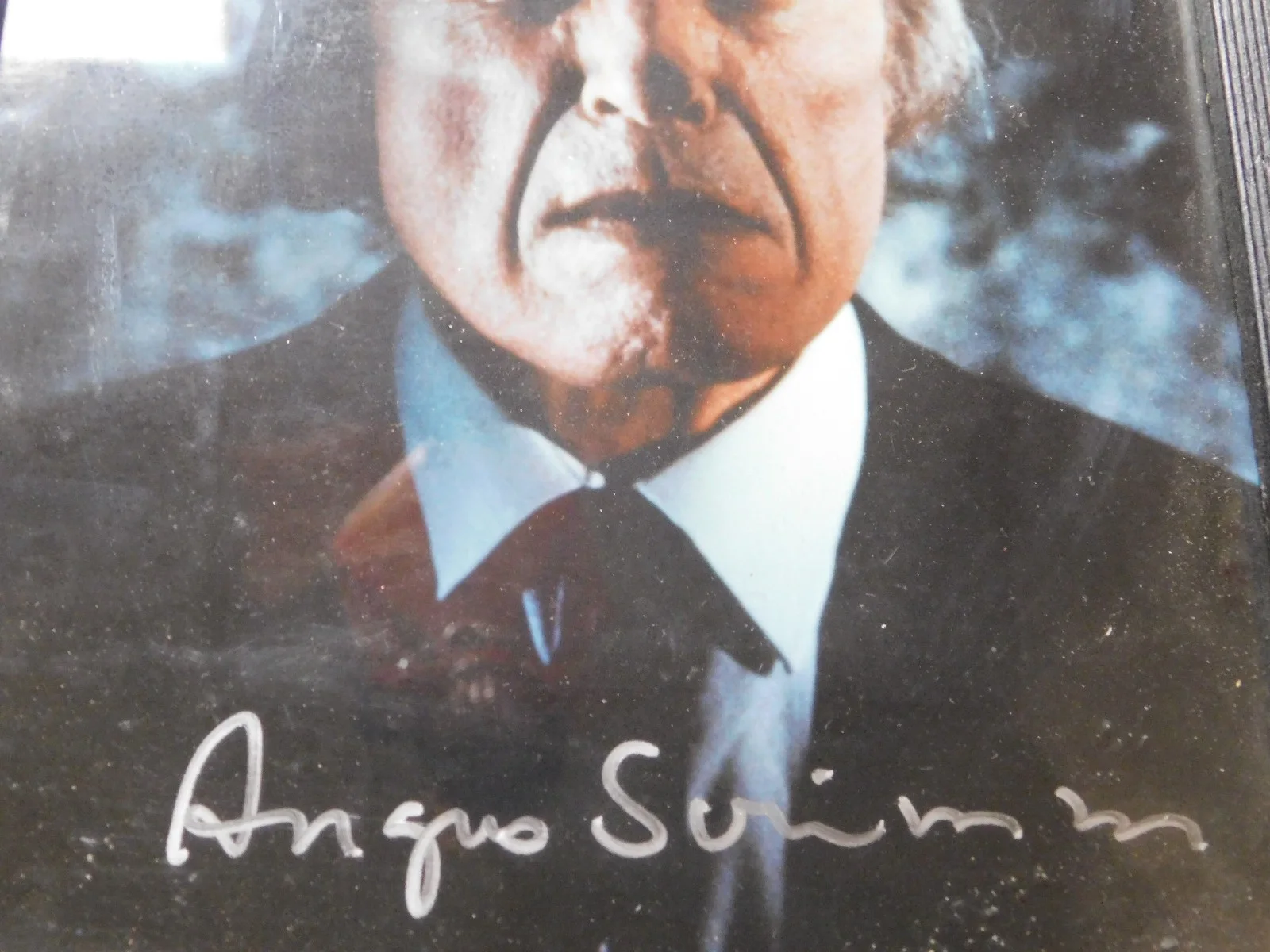 8 x 10 Phantasm Angus Scrimm Autograph Photo GUARANTEED Framed under Glass, image 2