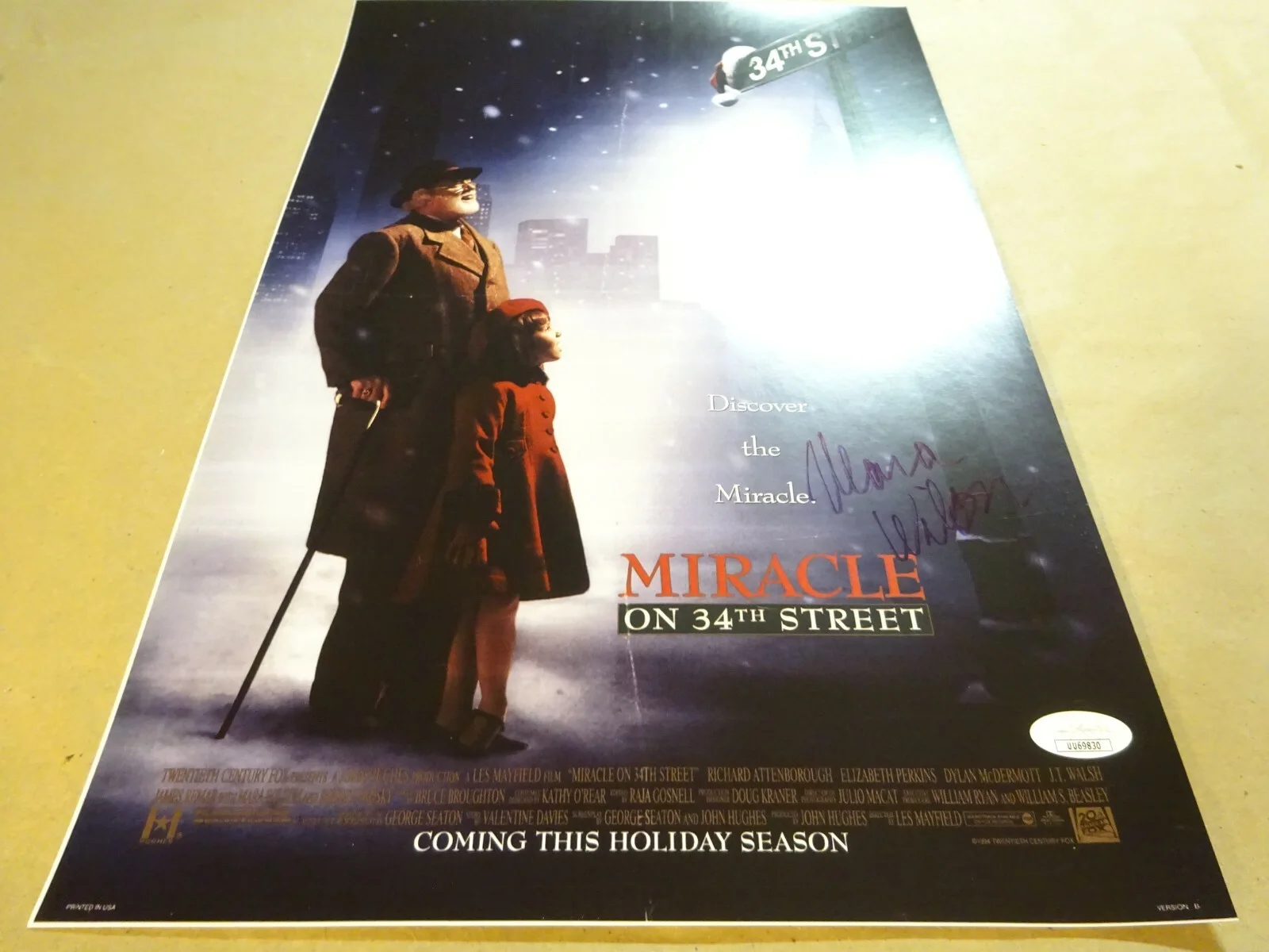 Mara Wilson — Signed MARA WILSON Autographed MIRACLE ON 34TH STREET 11"x17" Photo JSA COA, изображение 5