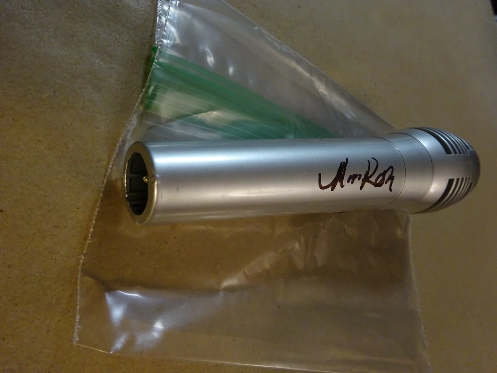 Signed MAGGIE ROSE Autographed Microphone Country Music Singer, image 4