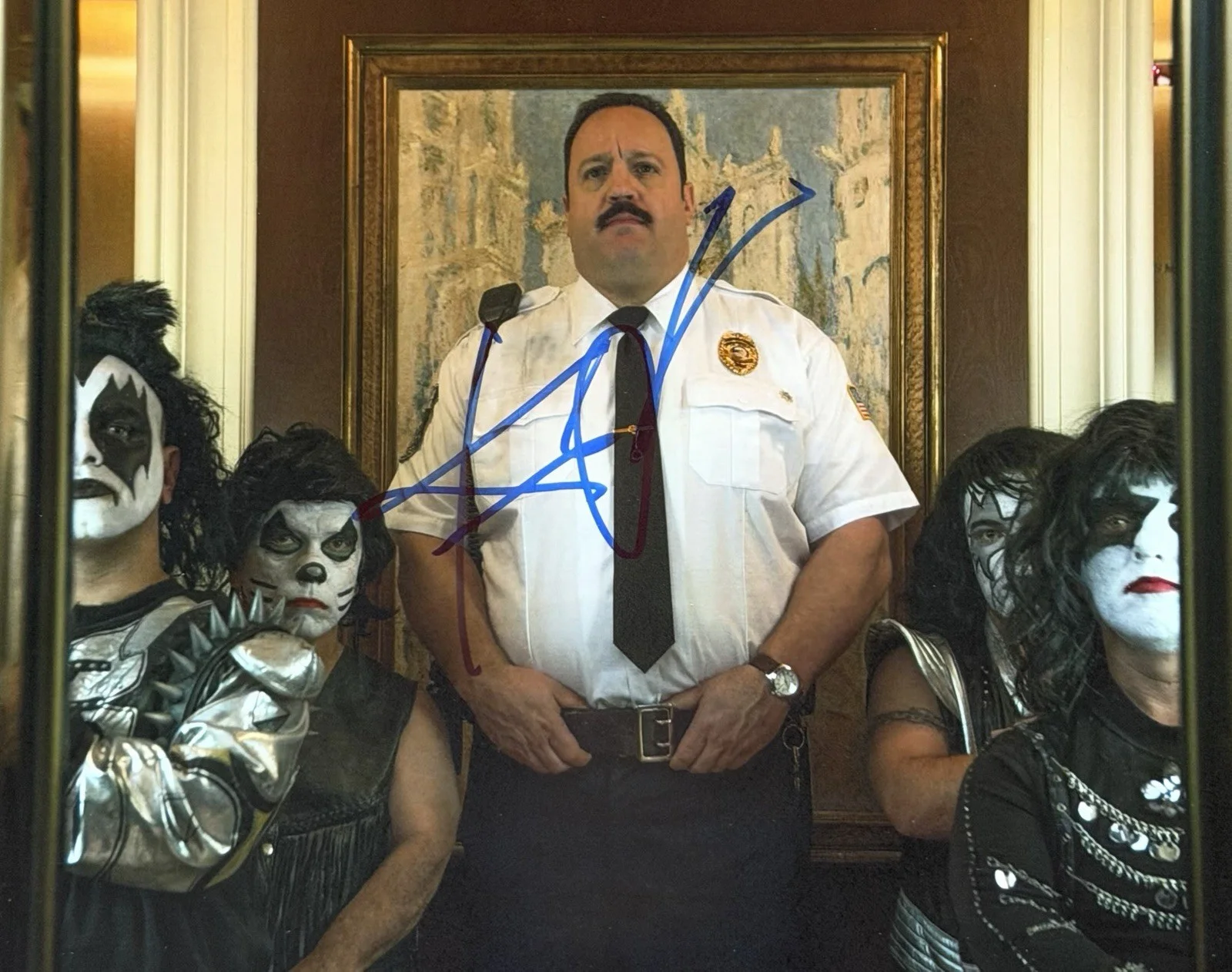 Kevin James — Kevin James Signed Autographed Paul Blart Mall Cop 8x10 Photo COA