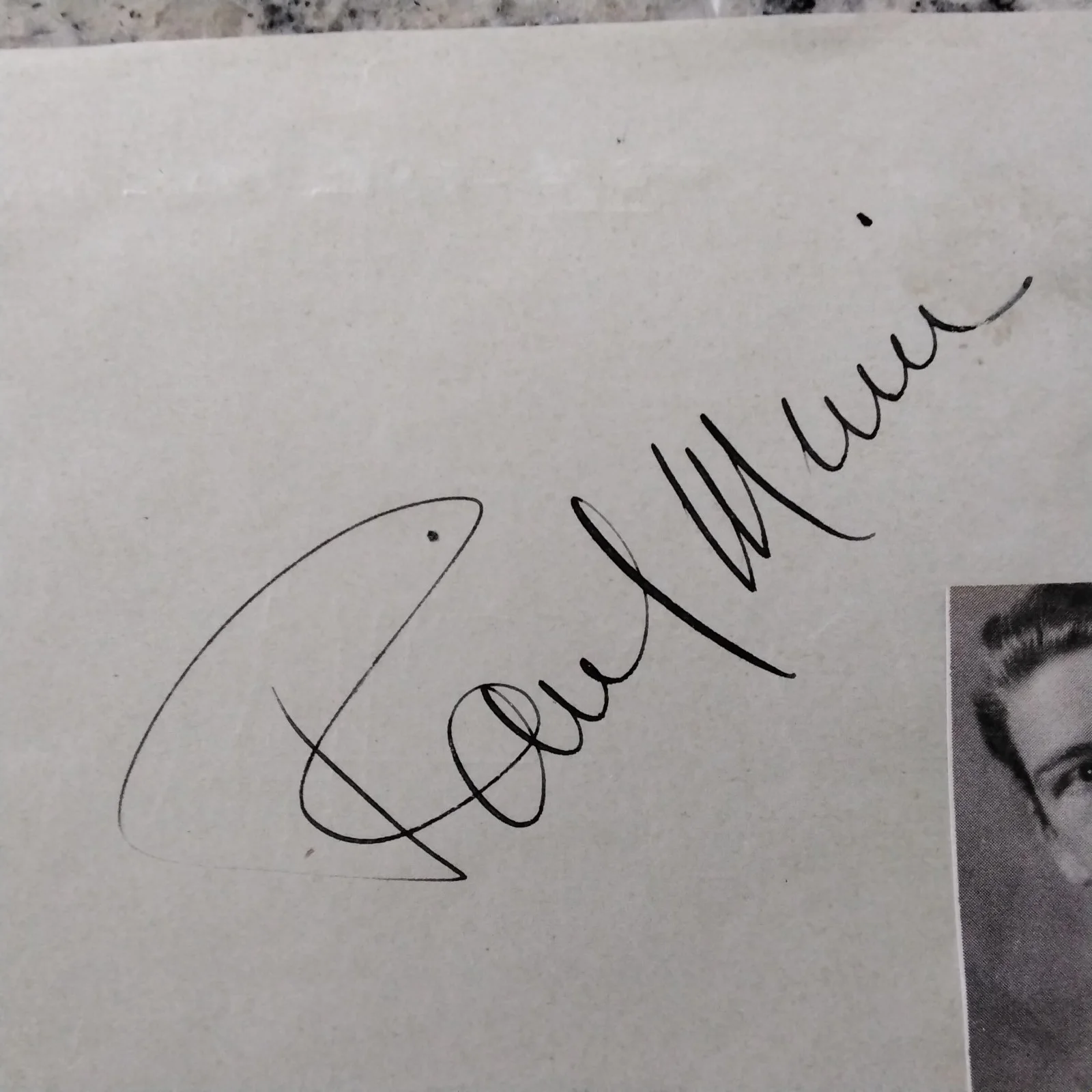 Paul Muni SIGNED Paper 30s Film Actor Louis Pasteur Scarface Chain Gang Emile Zo, image 5