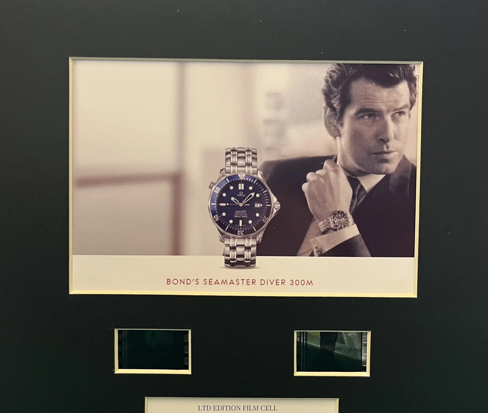 007 OMEGA SEAMASTER. Tomorrow Never Dies. 35mm Film Cell Display, image 3