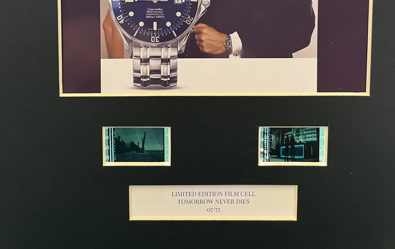 007 OMEGA SEAMASTER. Tomorrow Never Dies. 35mm Film Cell Display, image 2