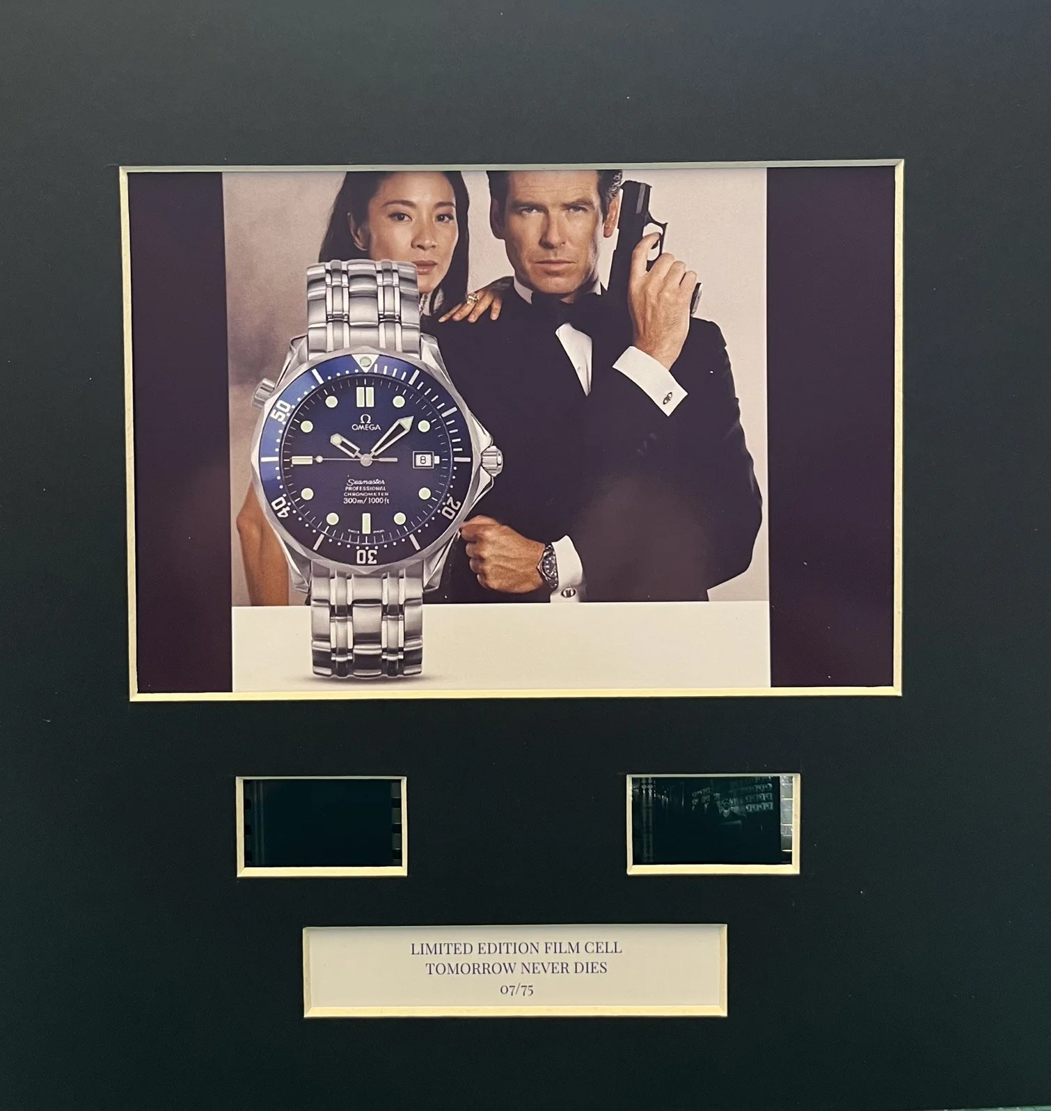 007 OMEGA SEAMASTER. Tomorrow Never Dies. 35mm Film Cell Display, image 3