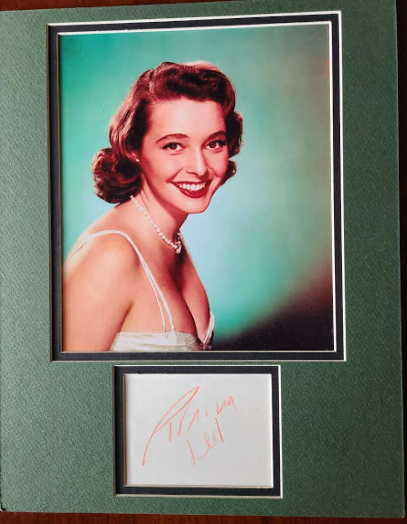 Patricia Neal — Patricia Neal JSA Coa Signed Cut Matted To 11x14 With Photo Autograph