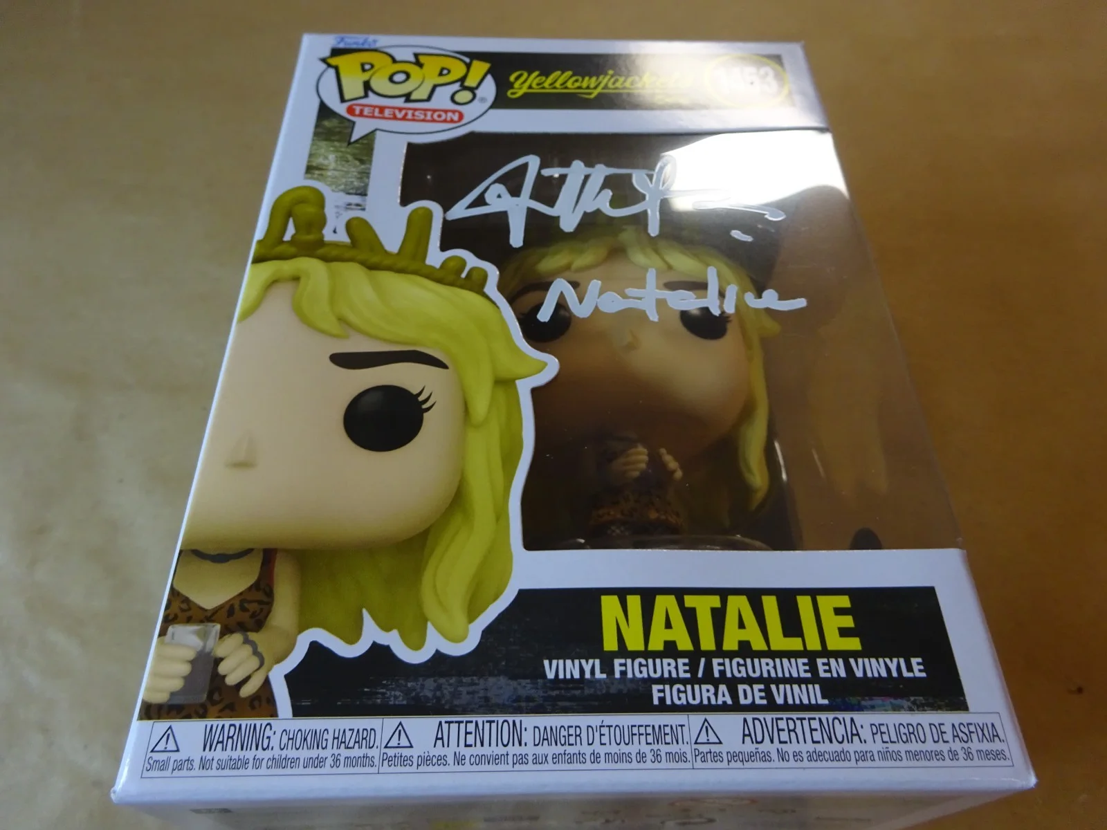 Juliette Lewis — Signed Juliette Lewis Autographed Natalie Yellowjackets Funko Pop Beckett COA, image 2