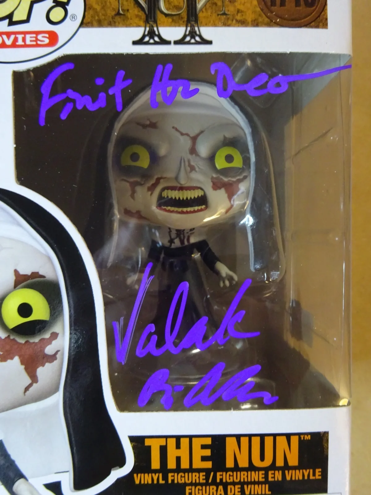 Bonnie Aarons — Signed Bonnie Aarons Autographed The Nun Funko Pop OCCM COA, изображение 3