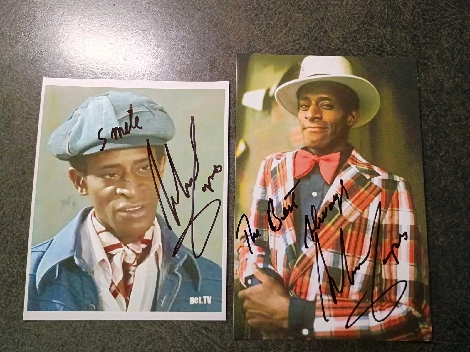 ANTONIO FARGAS As HUGGY BEAR — ANTONIO FARGAS As HUGGY BEAR 2 Hand Signed Autograph Photo S - STARSKY & HUTCH