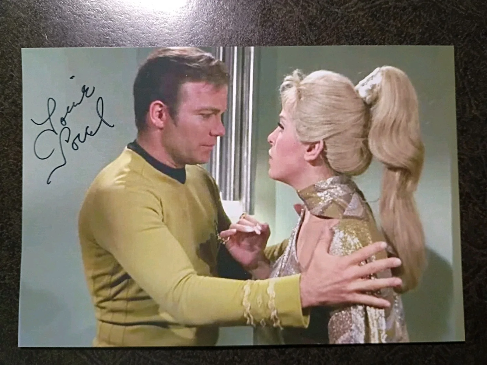 LOUISE SOREL As REENA — LOUISE SOREL Hand Signed Autograph 4X6 Photo -- BEAUTIFUL ACTRESS - STAR TREK