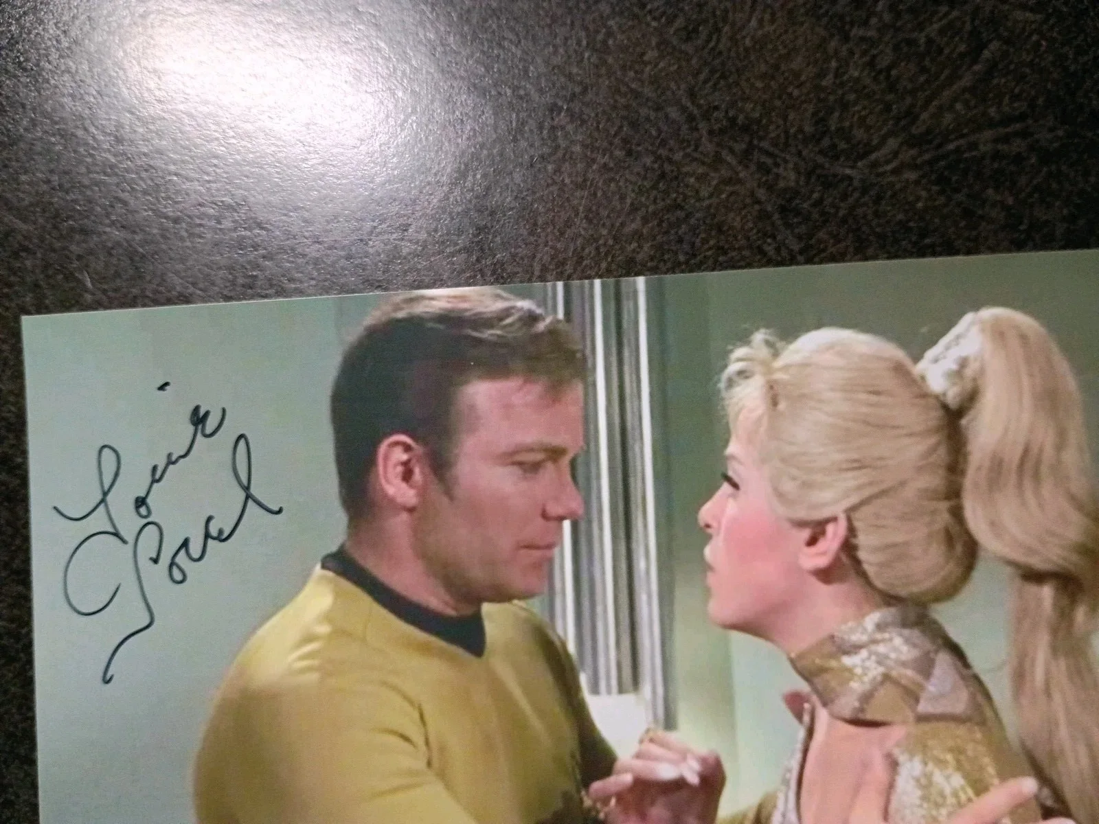 LOUISE SOREL As REENA — LOUISE SOREL Hand Signed Autograph 4X6 Photo -- BEAUTIFUL ACTRESS - STAR TREK, image 2