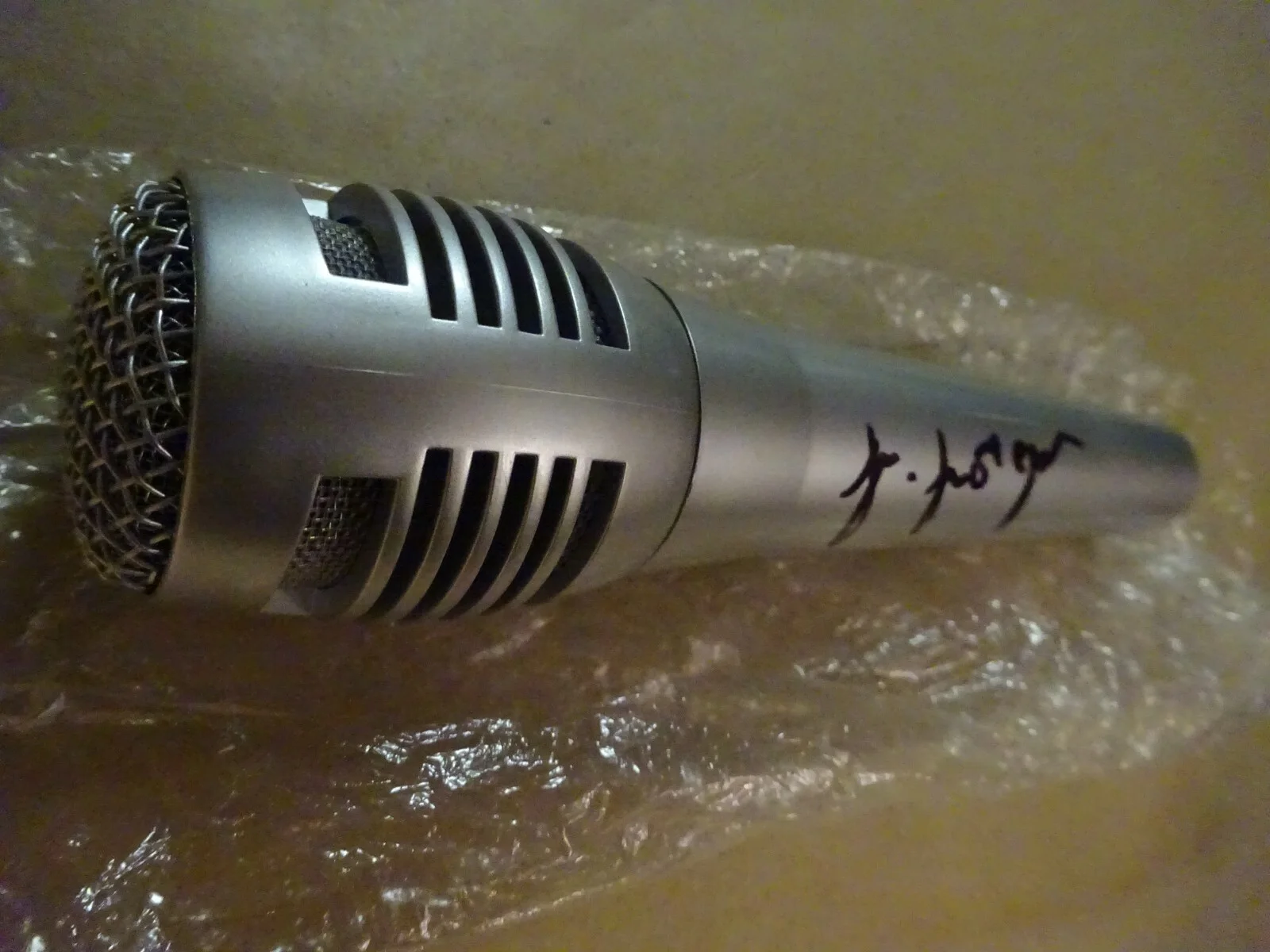 Signed FIVIO FOREIGN Autographed Microphone American Rapper JSA COA, image 4