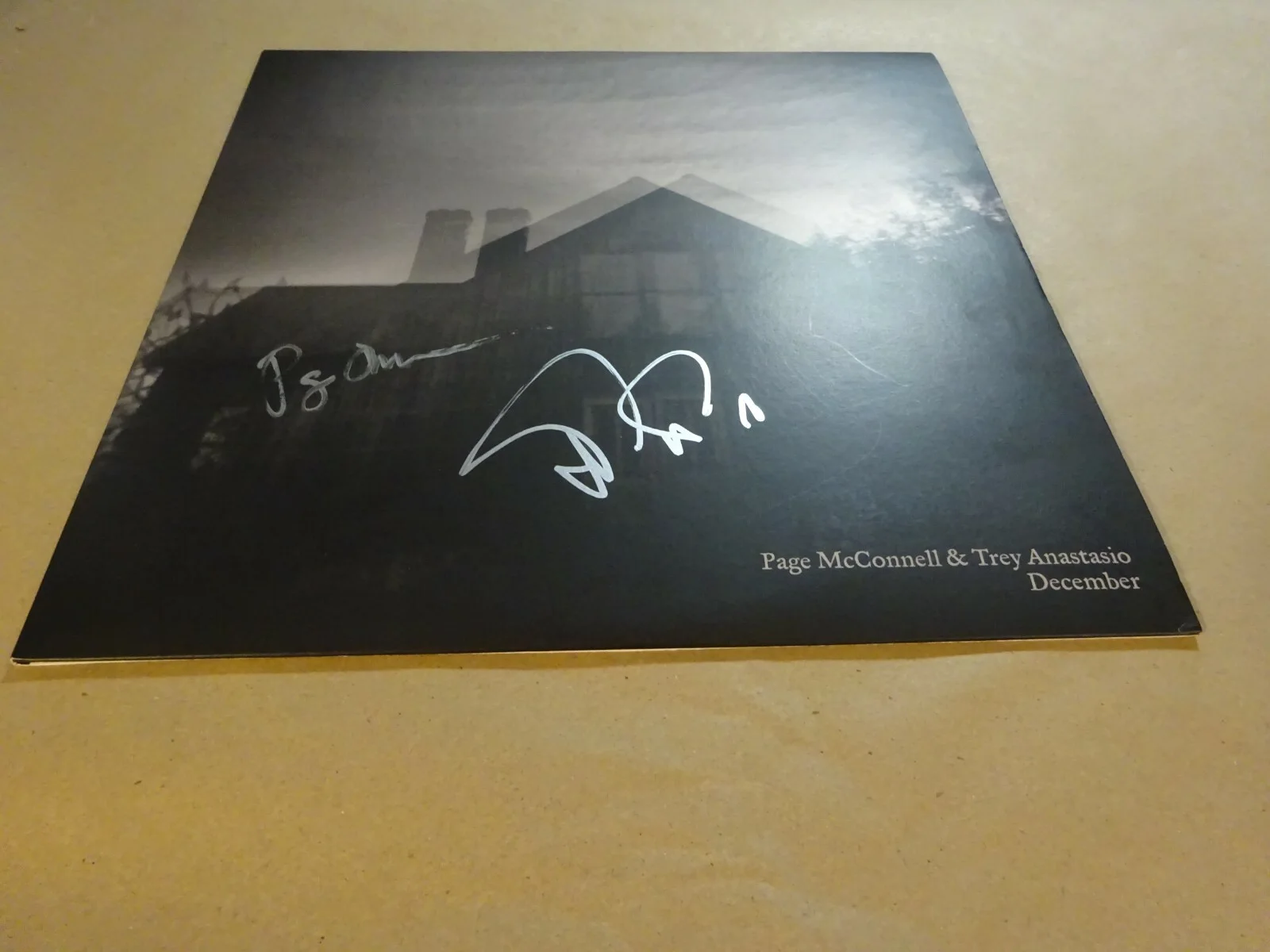 Signed TREY ANASTASIO PAGE MCCONNELL Autographed DECEMBER ALBUM Beckett BAS COA, image 3