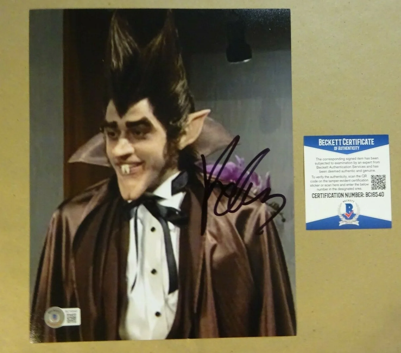 Pete Davidson — Autographed PETE DAVIDSON Signed 8x10 Photo Saturday Night Live BECKETT BAS COA