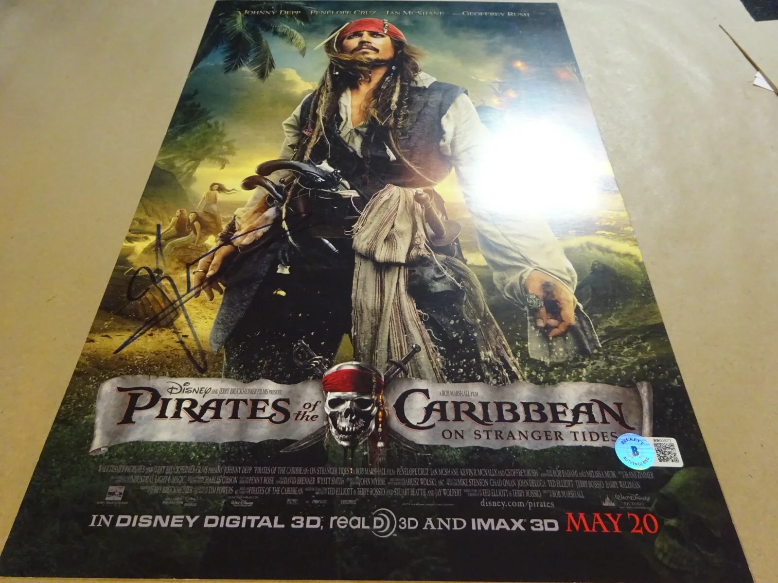 Penelope Cruz — Autographed PENELOPE CRUZ - PIRATES OF THE CARIBBEN Photo 11x17 BECKETT BAS COA, изображение 3