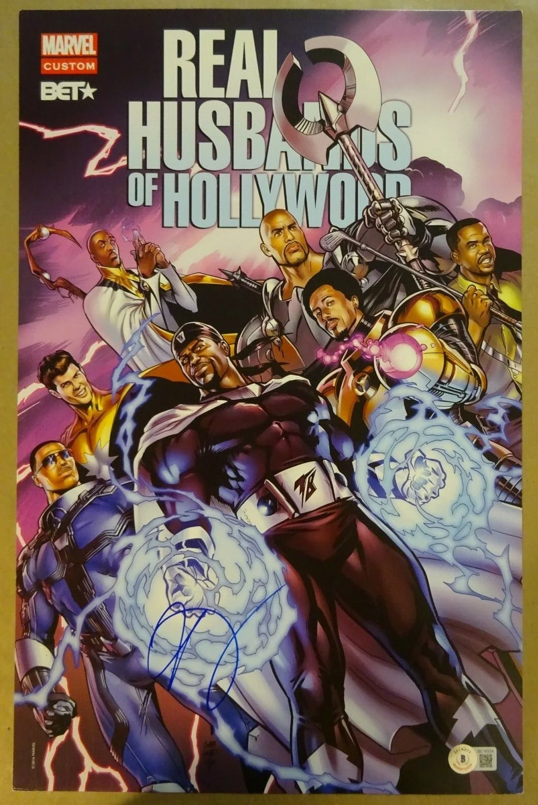 Kevin Hart — Autographed KEVIN HART - REAL HUSBANDS OF HOLLYWOOD Photo 11x17 BECKETT BAS COA, изображение 2